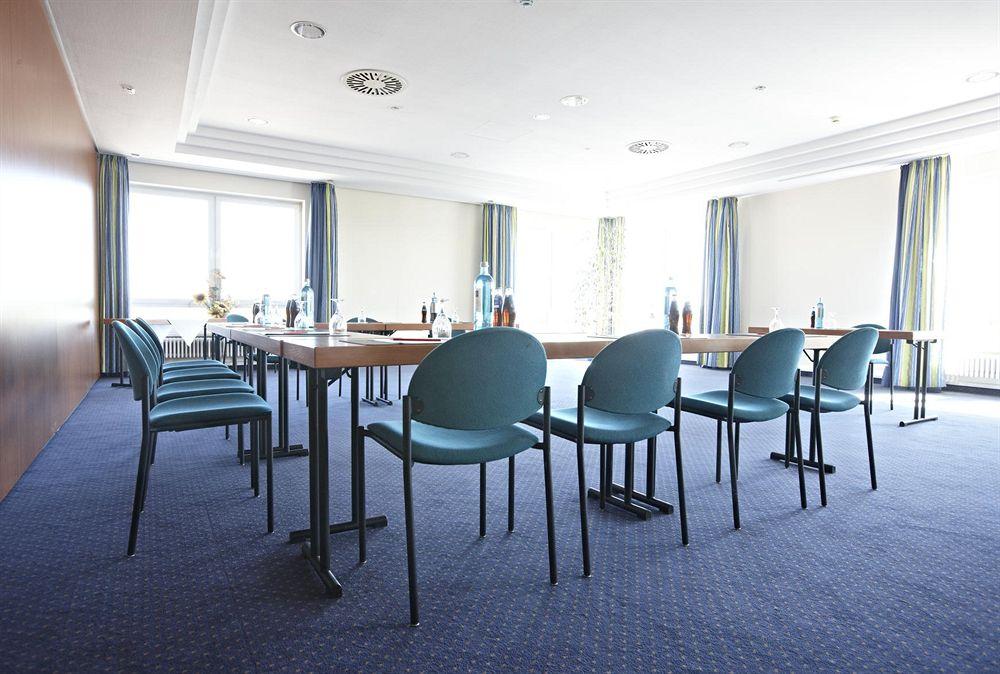 Sala de Reuniones IntercityHotel Stralsund