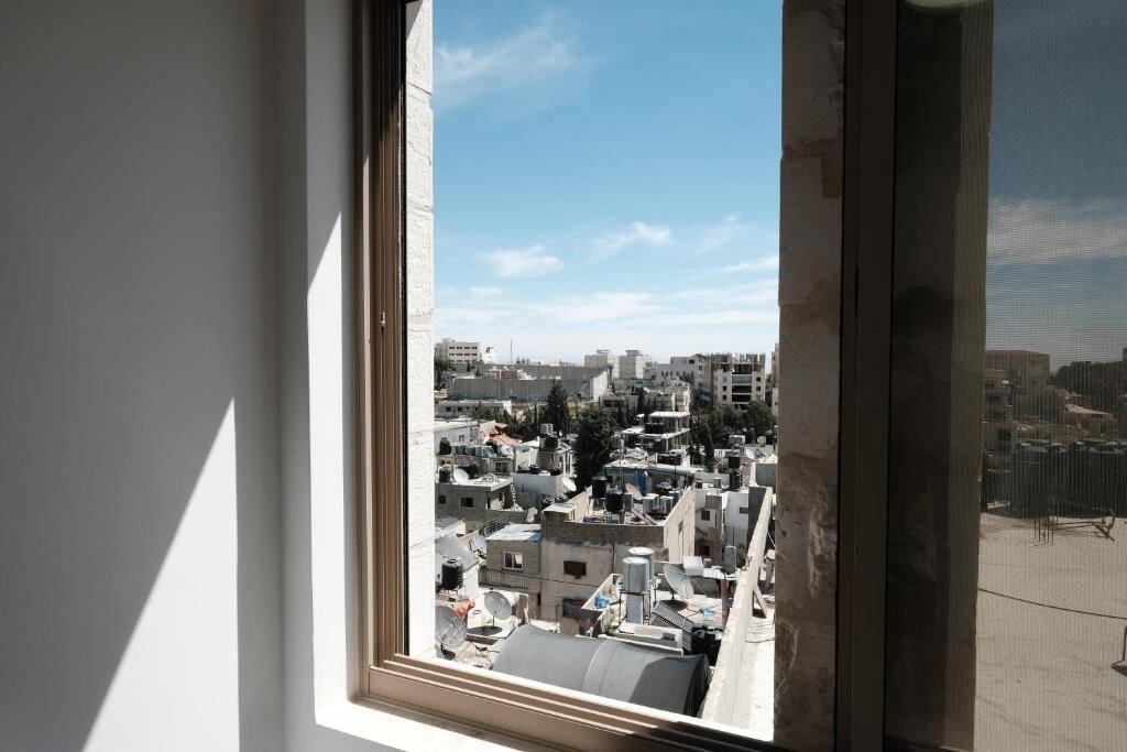 Comodidades del Alojamiento Alrowwad Guesthouse