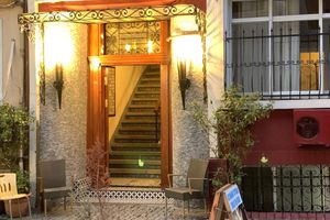 Alojamiento - Antique Hostel & Guesthouse