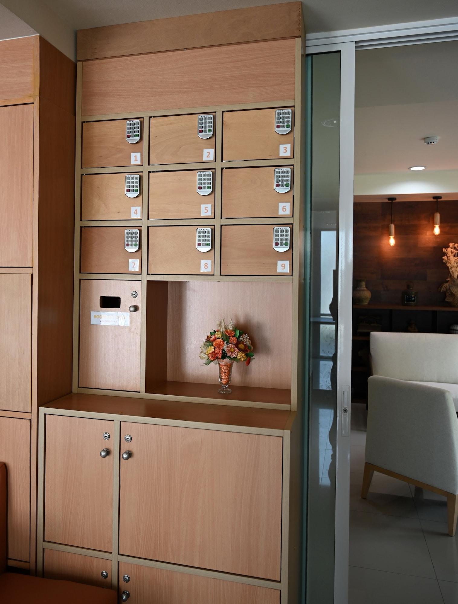 Vista Lobby Sasi Place