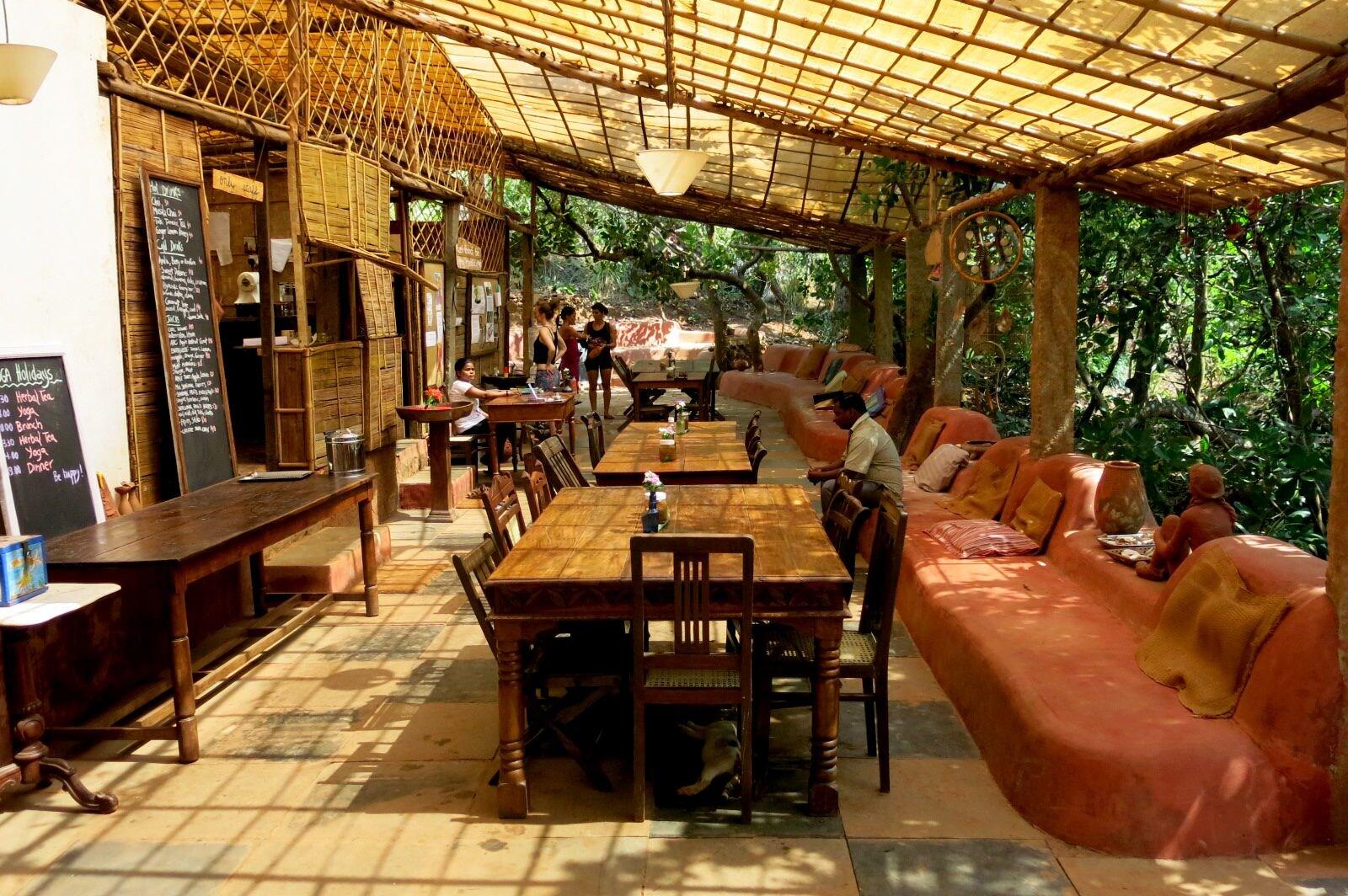 Restaurant Khaama Kethna Wellbeing Retreat Centre