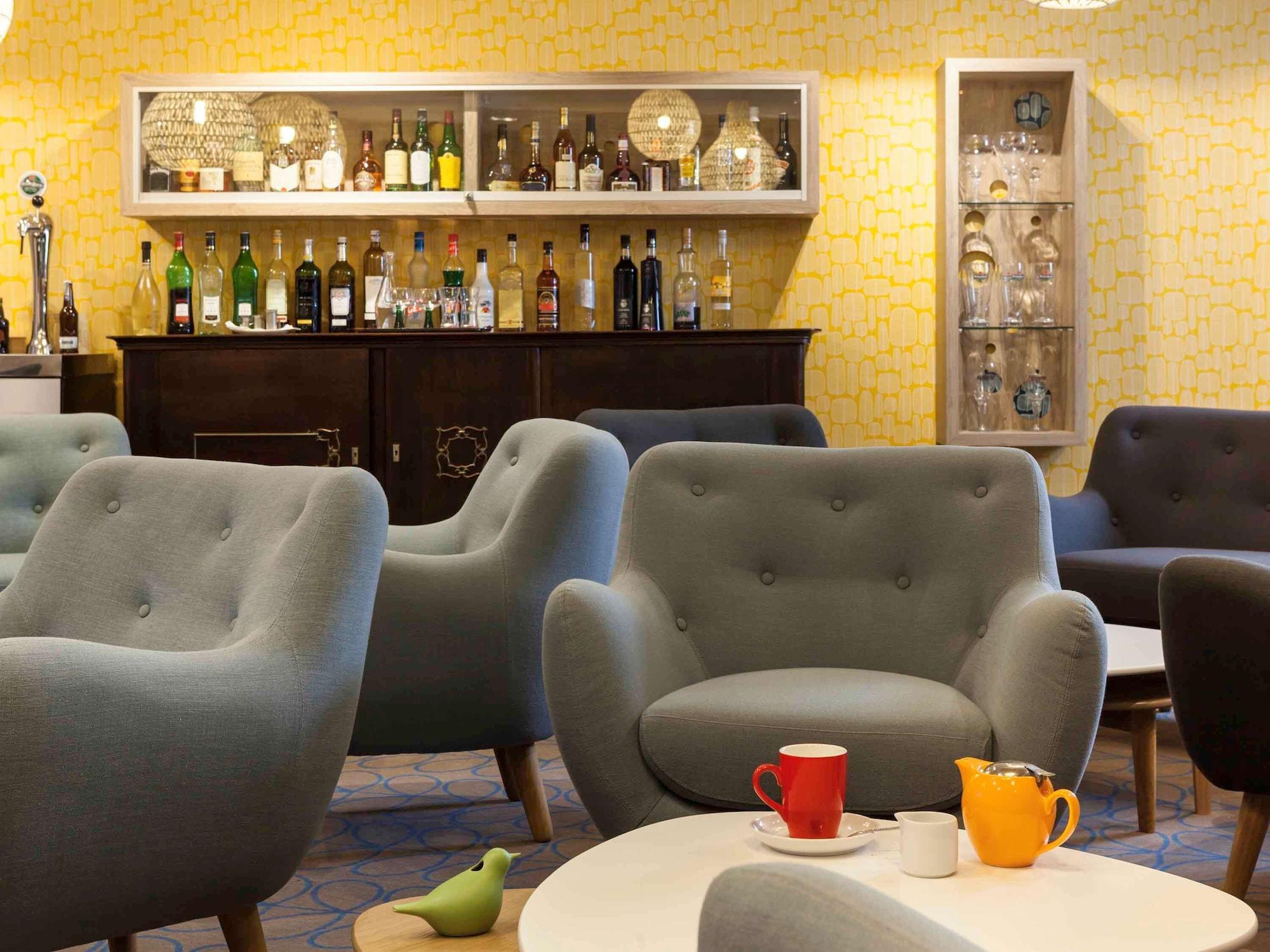Bar/Salón ibis Styles Chaumont Centre Gare