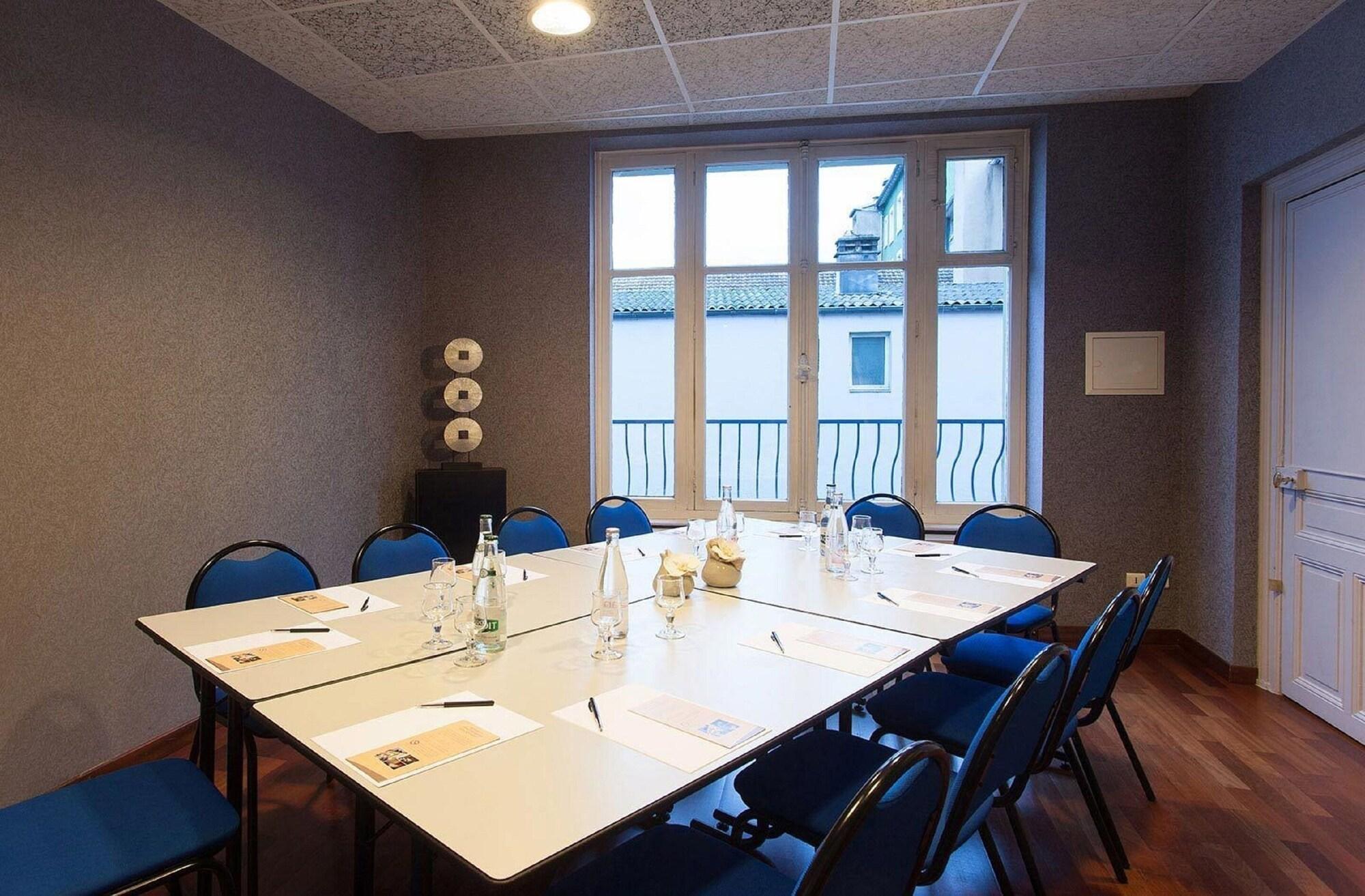 Instalaciones Recreativas Les Capucins