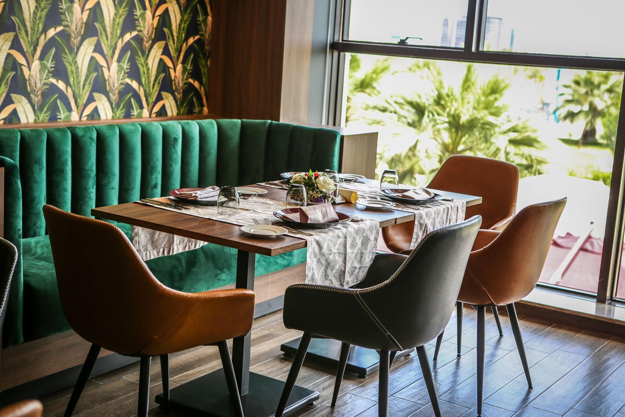 Restaurant ADAM Hotel Suites