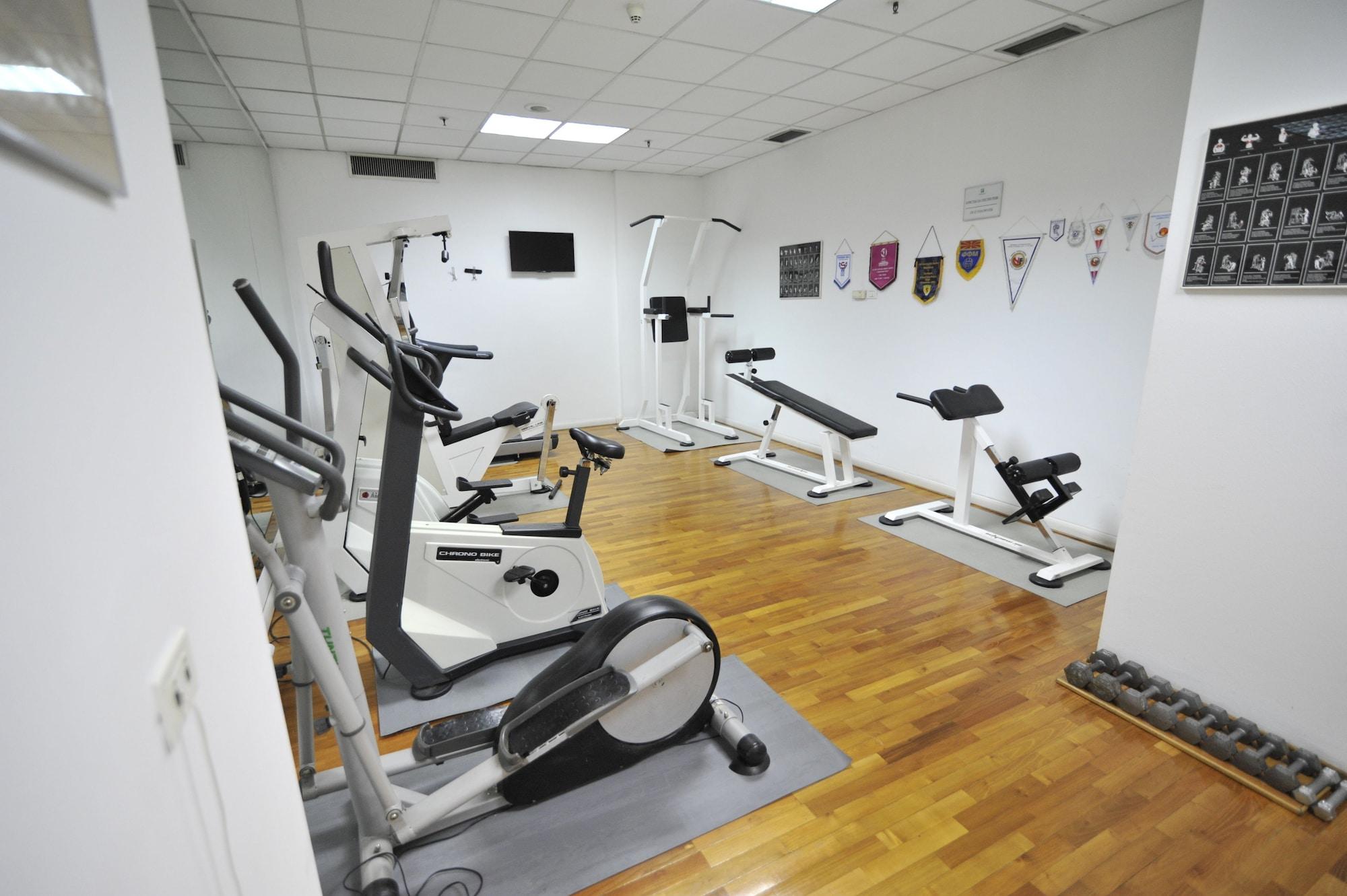 Gimnasio Holiday Inn Skopje by IHG