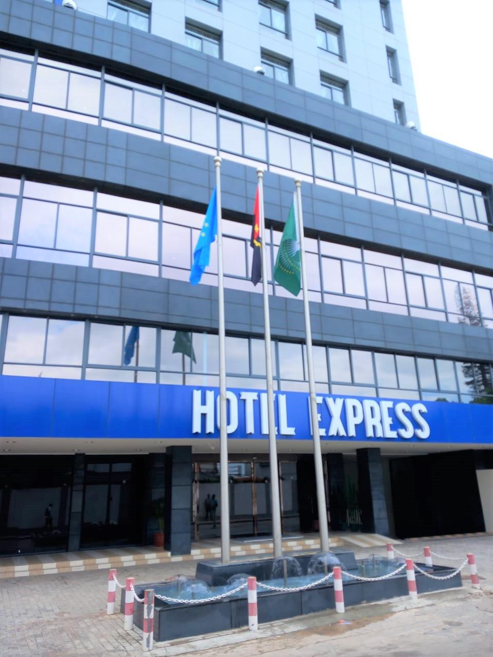 Vista Exterior HOTEL EXPRESS