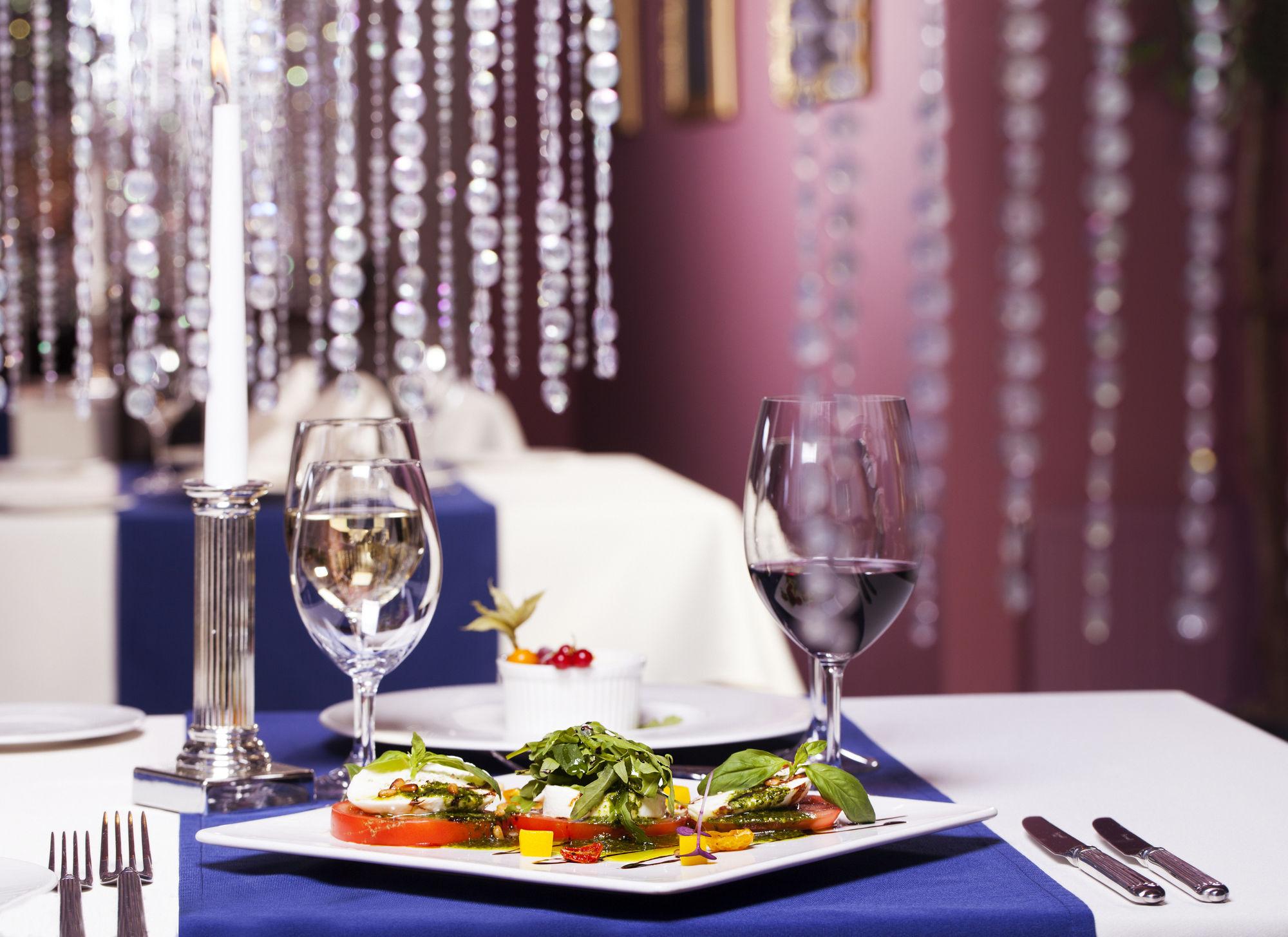 Restaurant City Hotel Teater