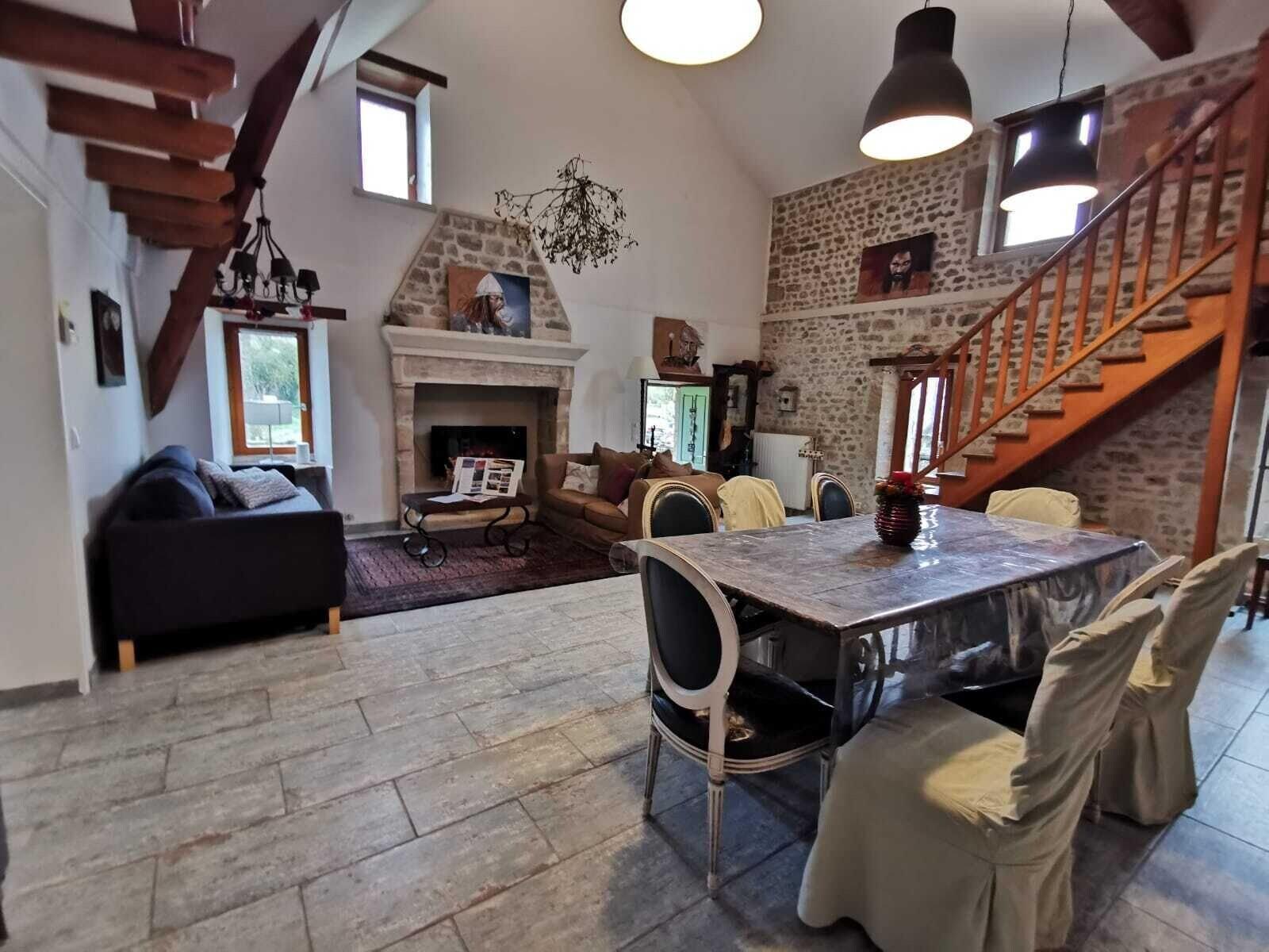 Varios Les Chambres de Capucine