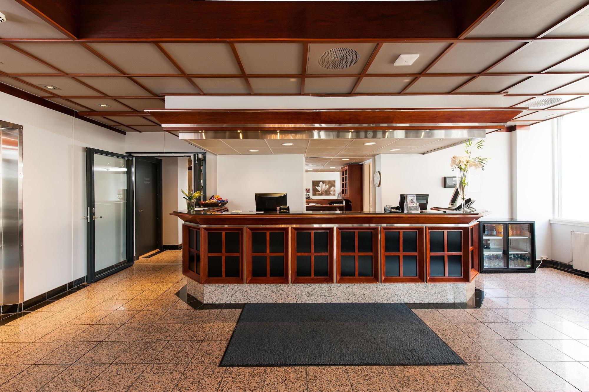 Vista Lobby Thon Partner Hotel Victoria Hamar