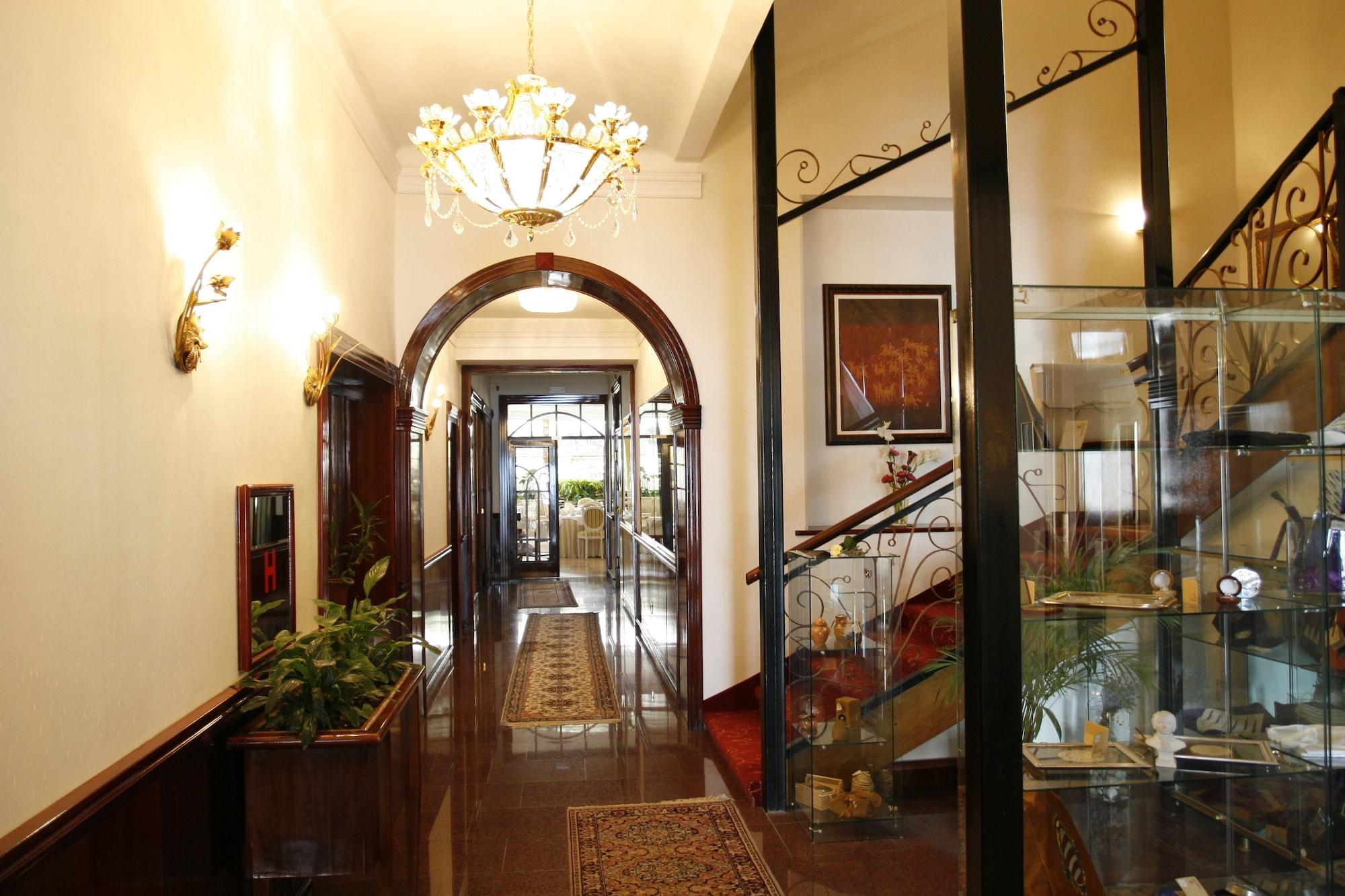Vista Lobby Hotel Mozart