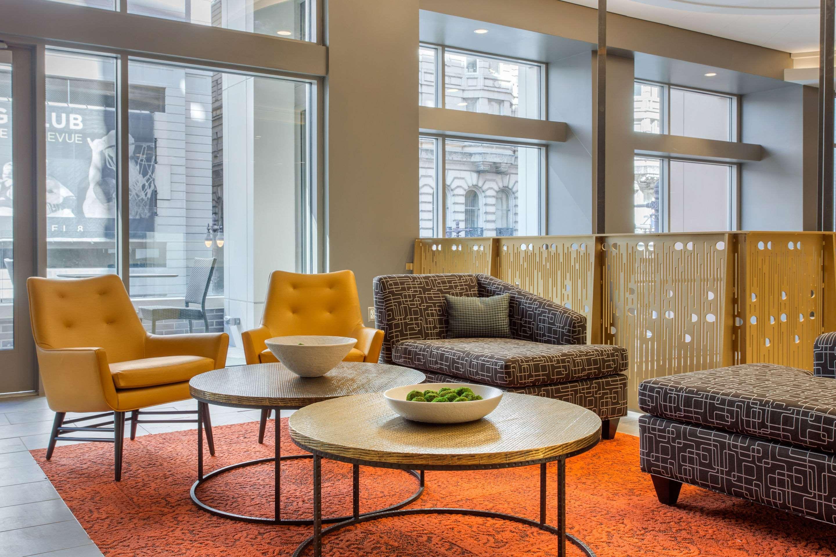 Vista Lobby Cambria Hotel Philadelphia Downtown Center City