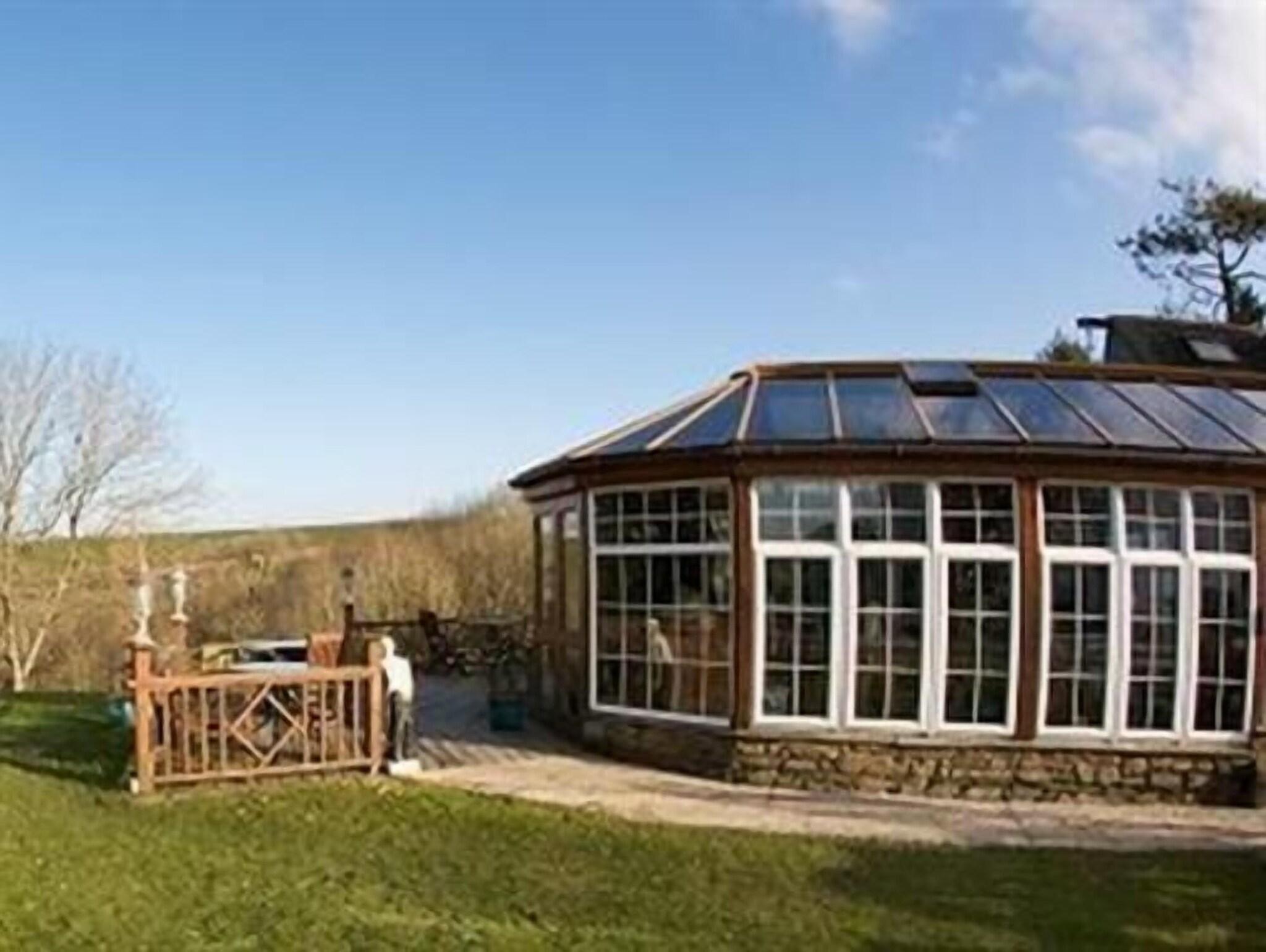 Vista Exterior The Crooked Inn