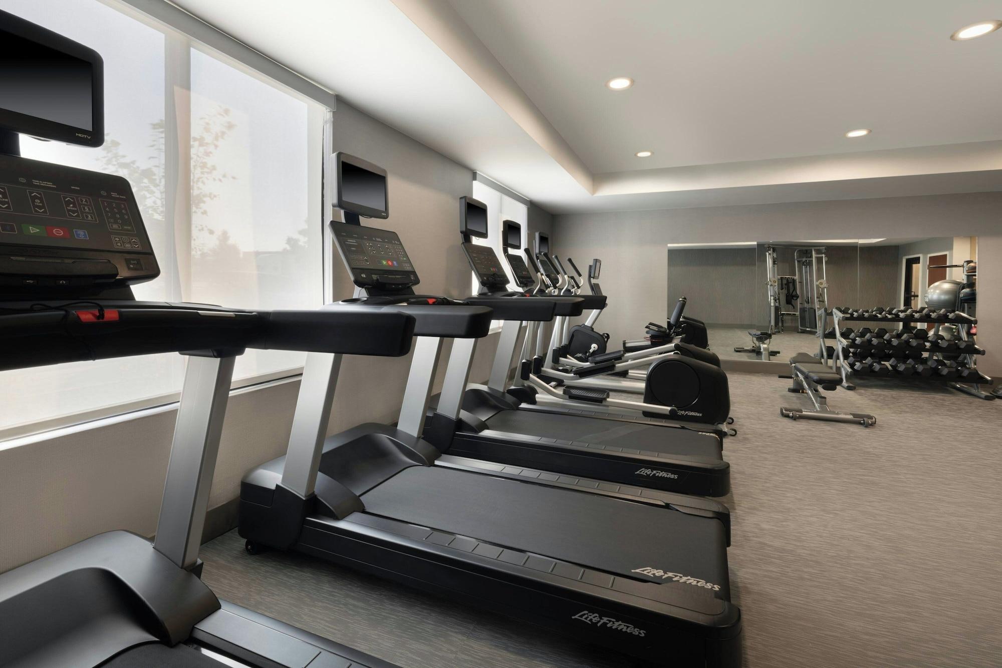 Gimnasio Courtyard by Marriott Casper