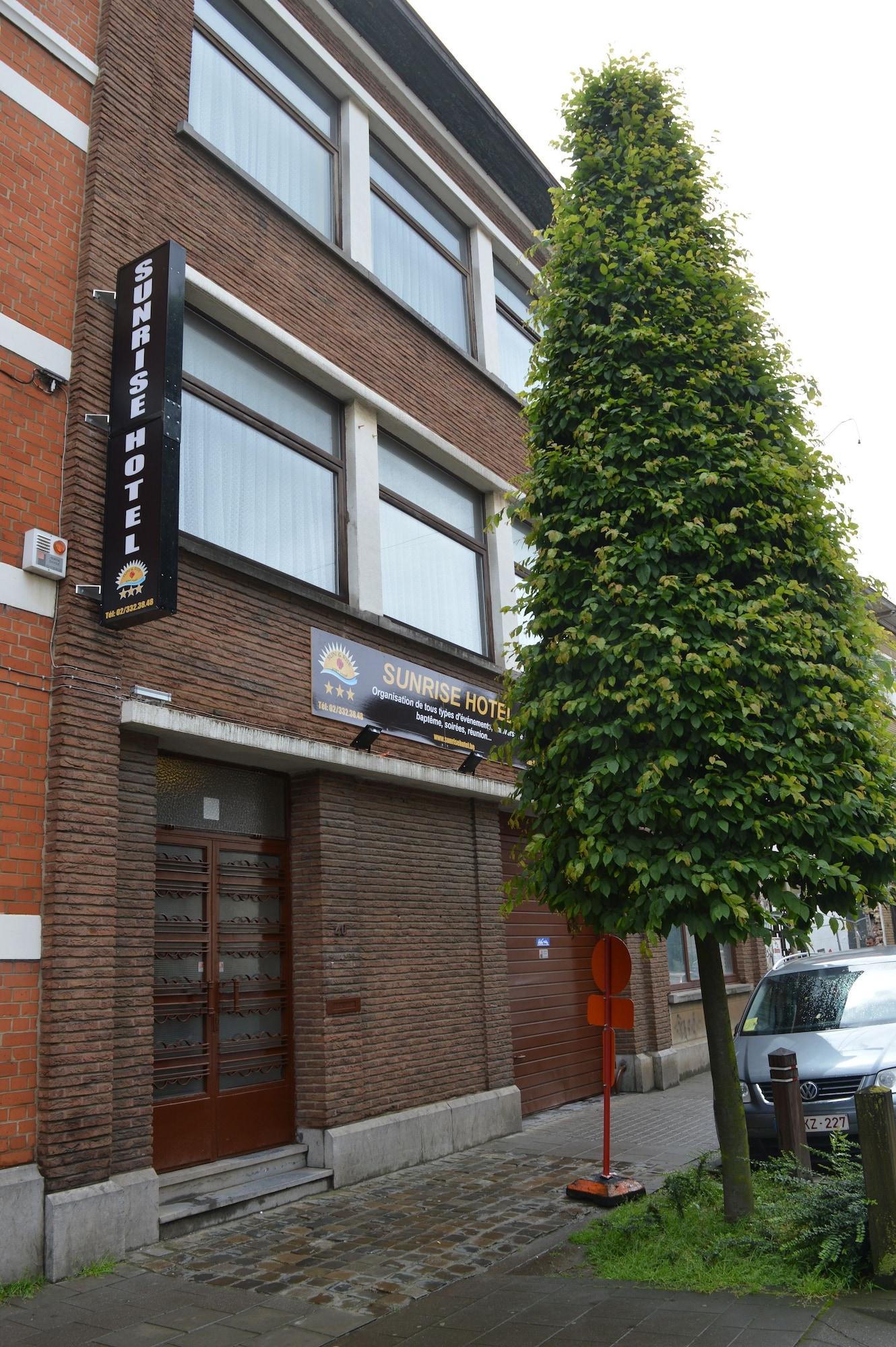 Vista Exterior Sun Rise Hotel