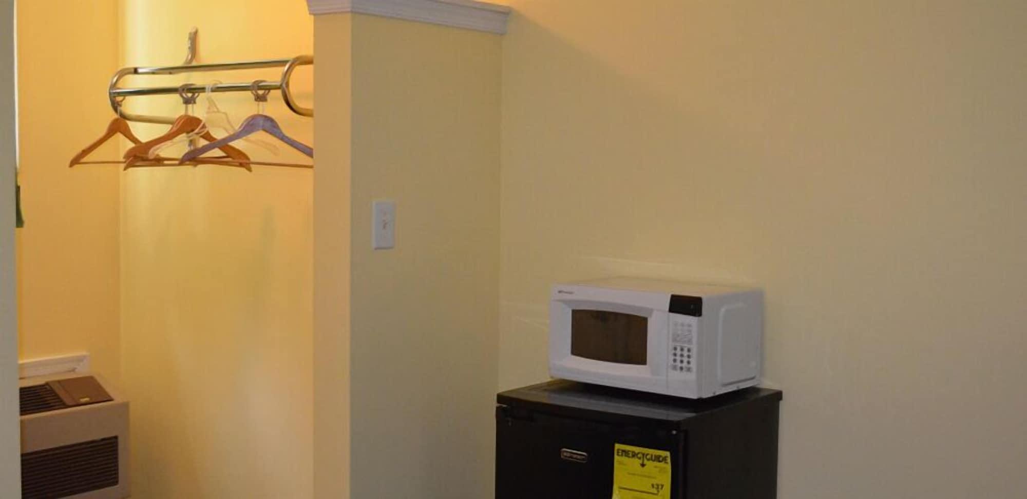 Set de Habitación Paramount Motel