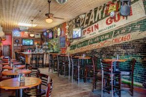 Alquiler Vacacional - The McKinley on Elgin's Historic Main Street