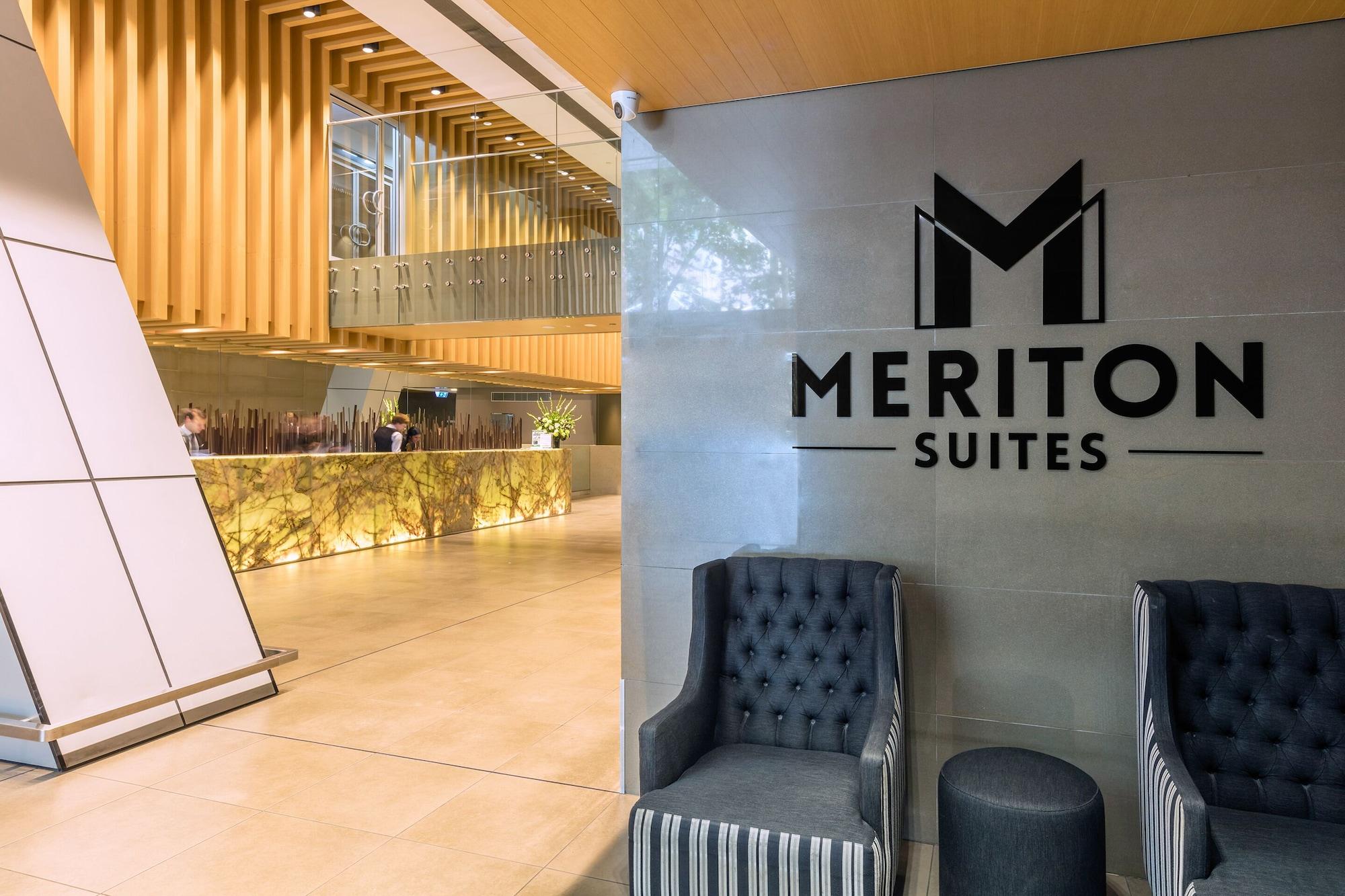 Vista Lobby Meriton Suites World Tower, Sydney