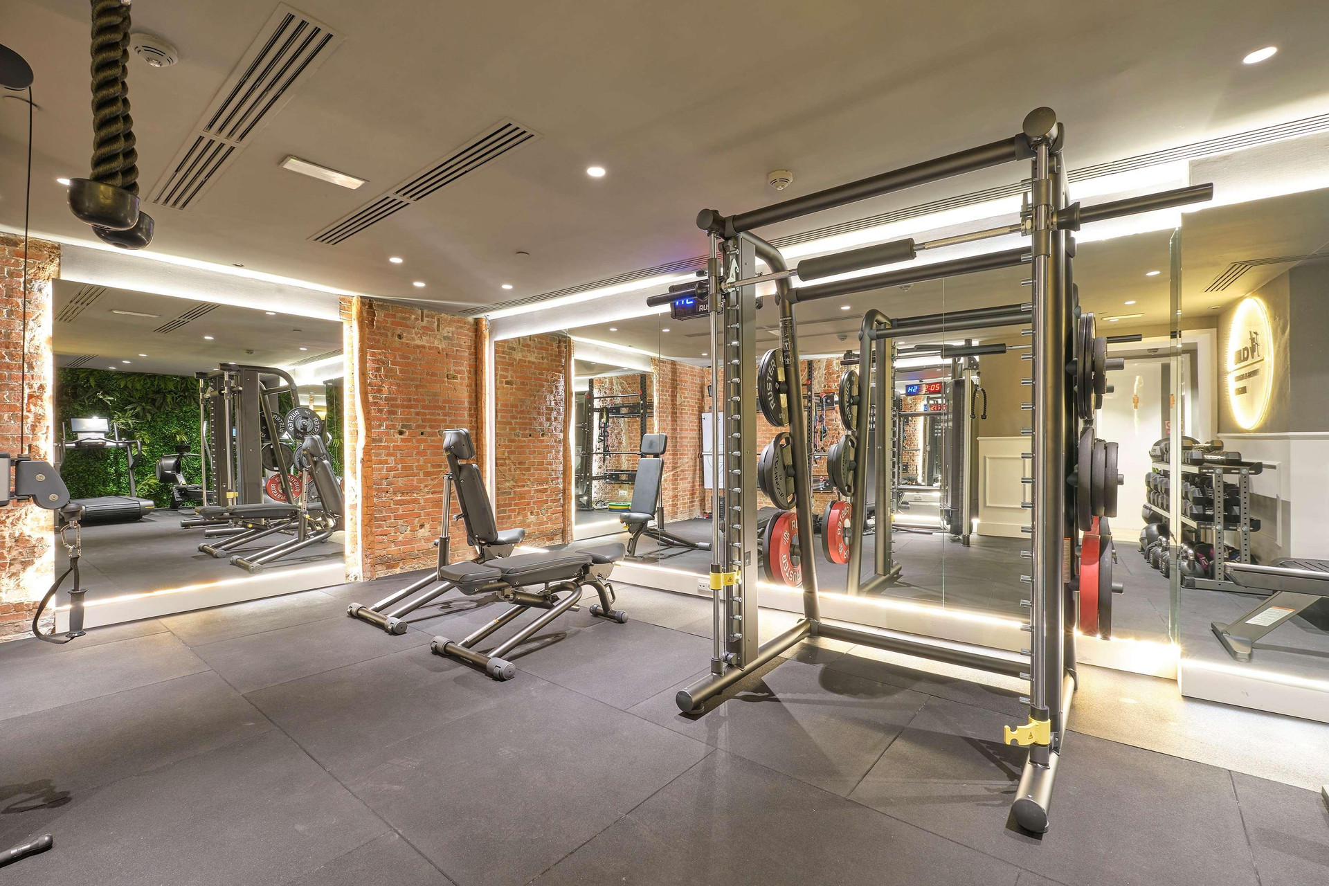 Gimnasio ME Madrid by Melia