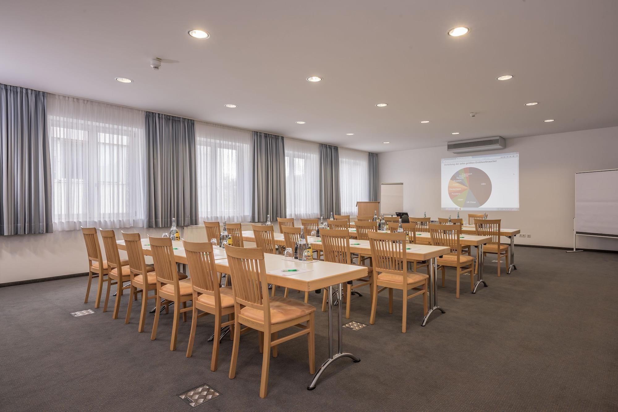 Sala de Reuniones Am Moosfeld