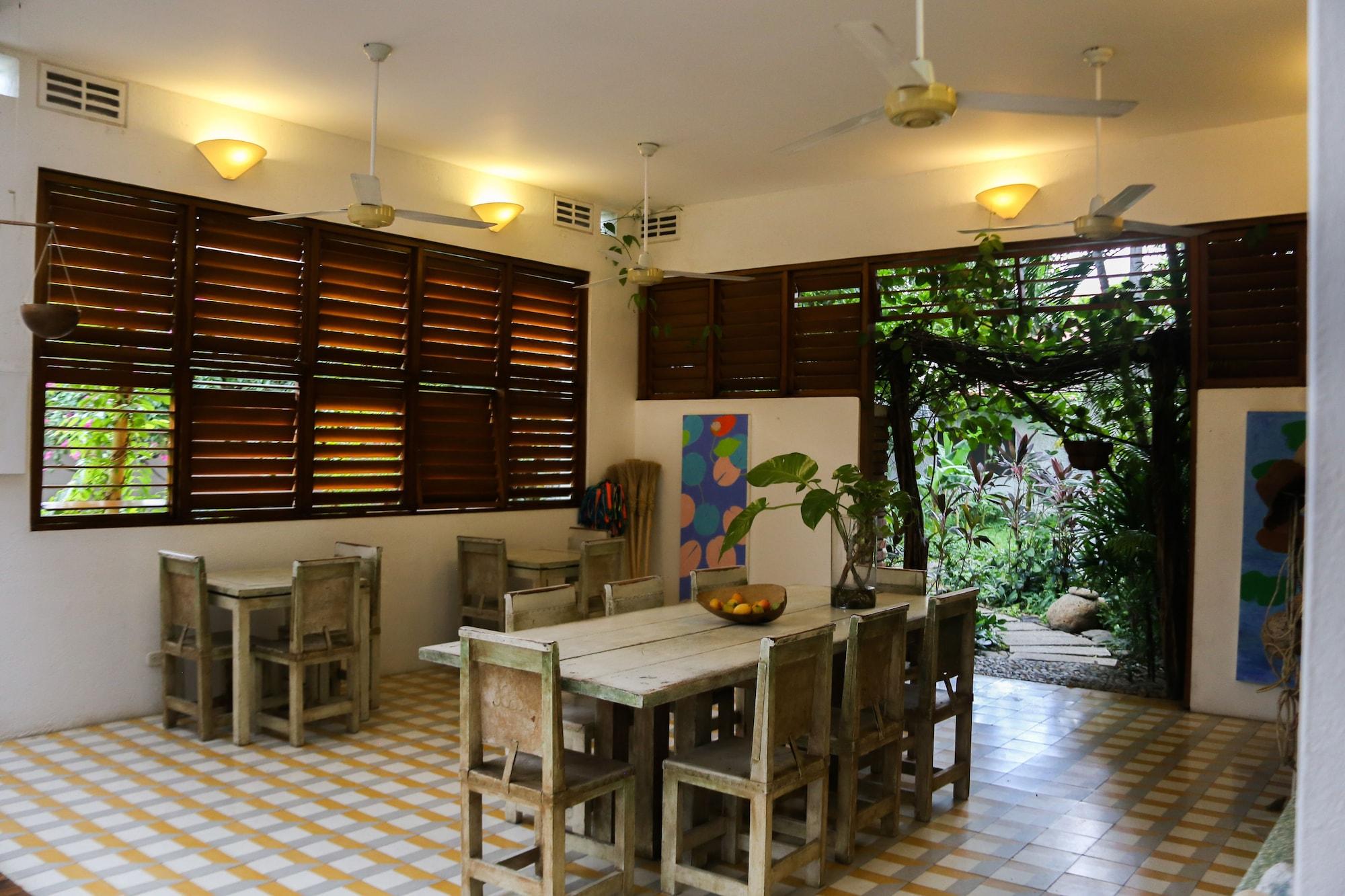 Restaurant La Casa Rosalía