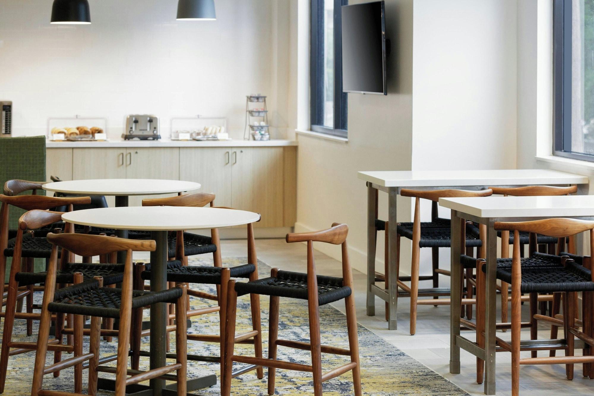 Restaurant Fairfield Inn & Suites by Marriott Miami Airport South