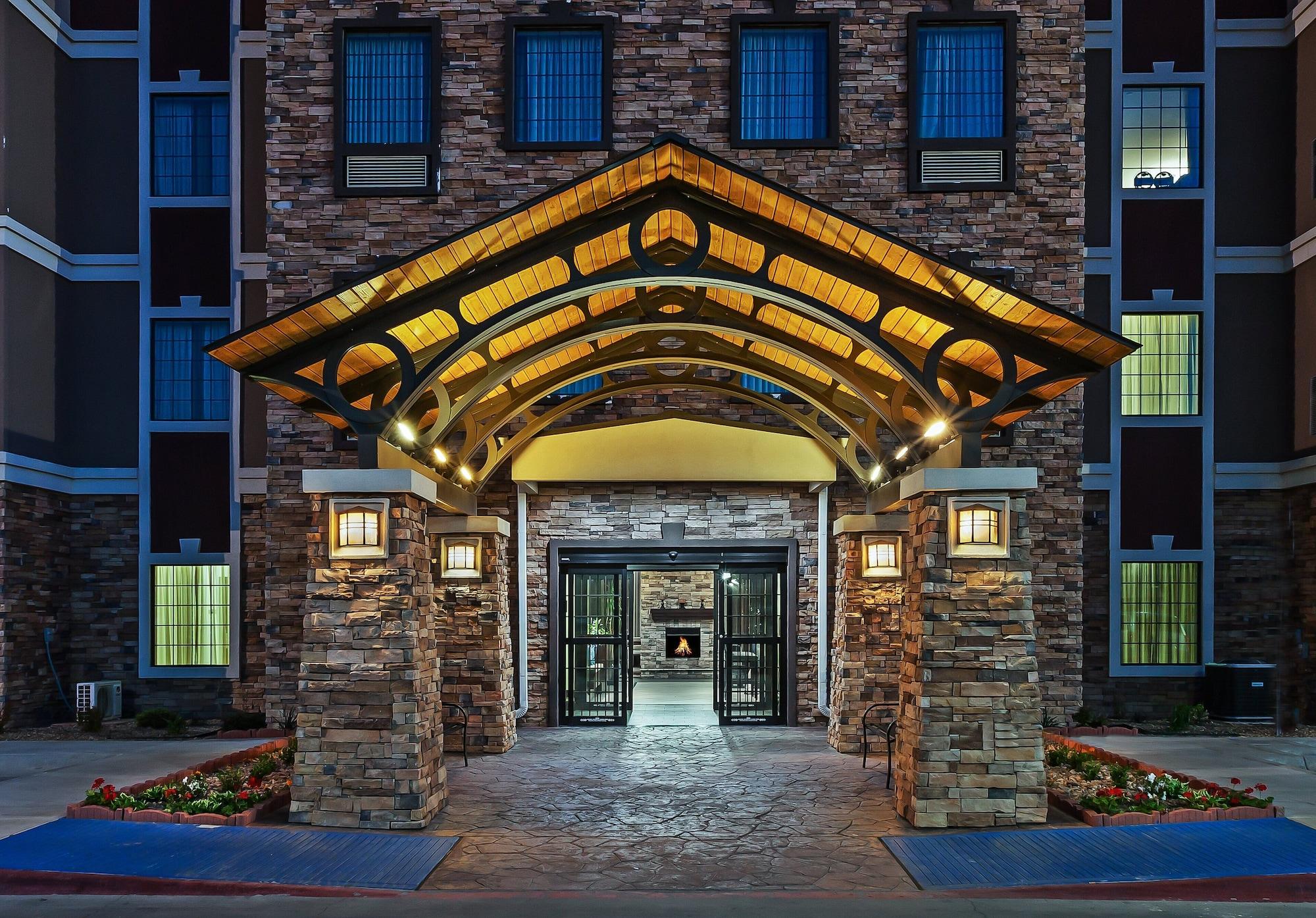 Vista Exterior Staybridge Suites Amarillo - Western Crossing by IHG