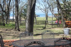 Alquiler Vacacional - Home w/ Lake Texoma View, Game Room & Bar