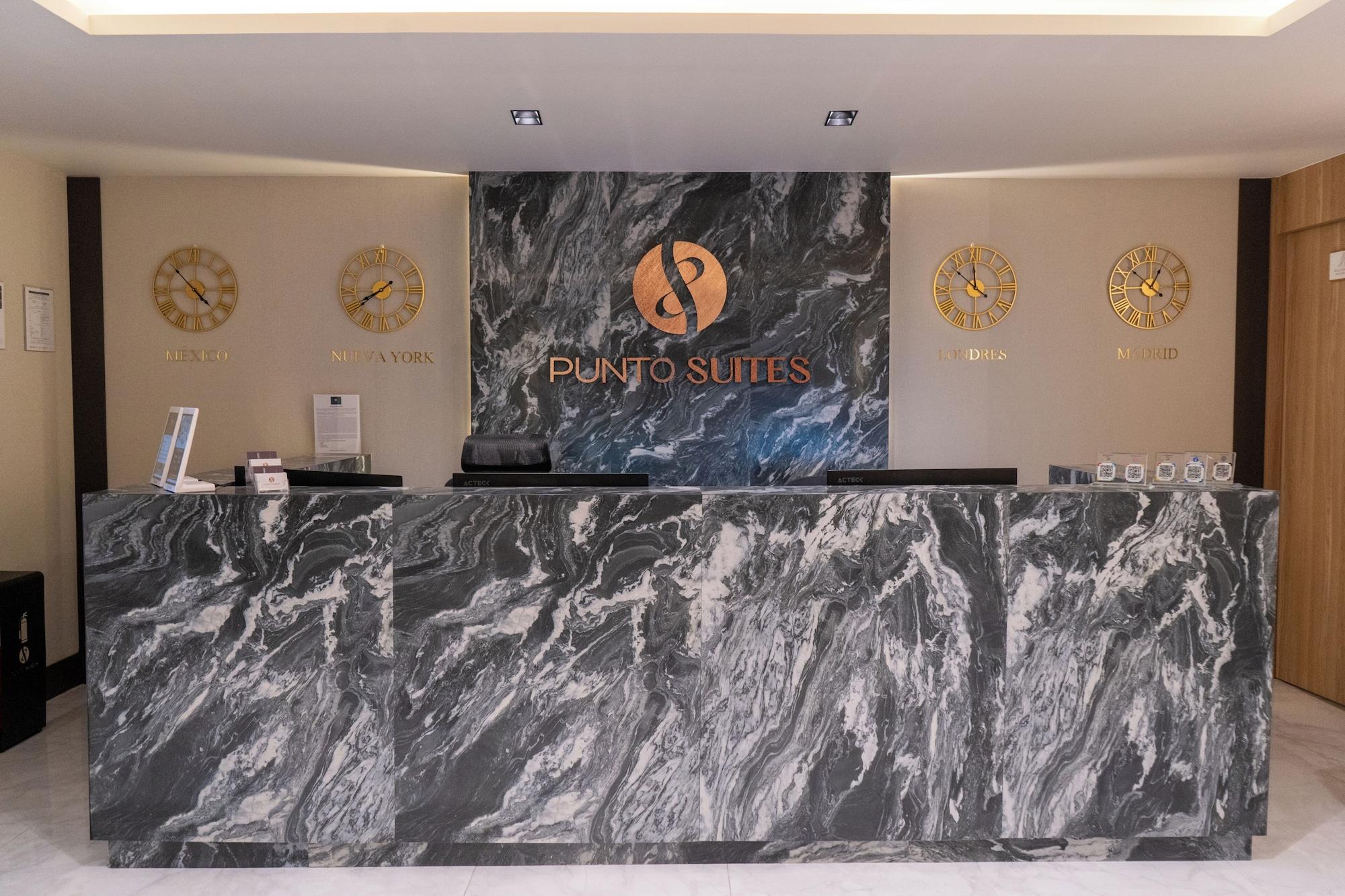 Vista Lobby Punto Suites Periférico Sur