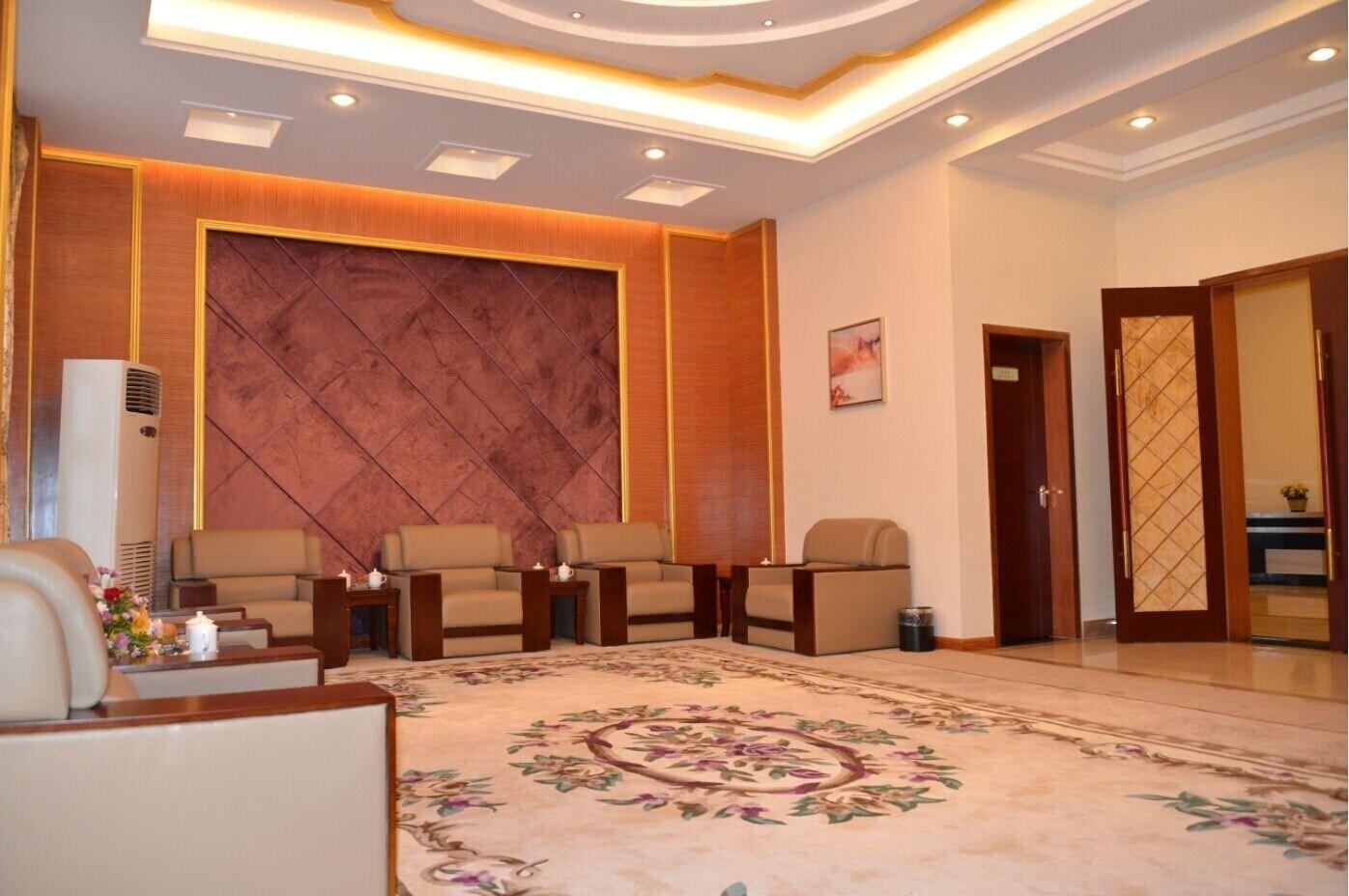 Centro de Negocios Golden Peacock Resort Hotel