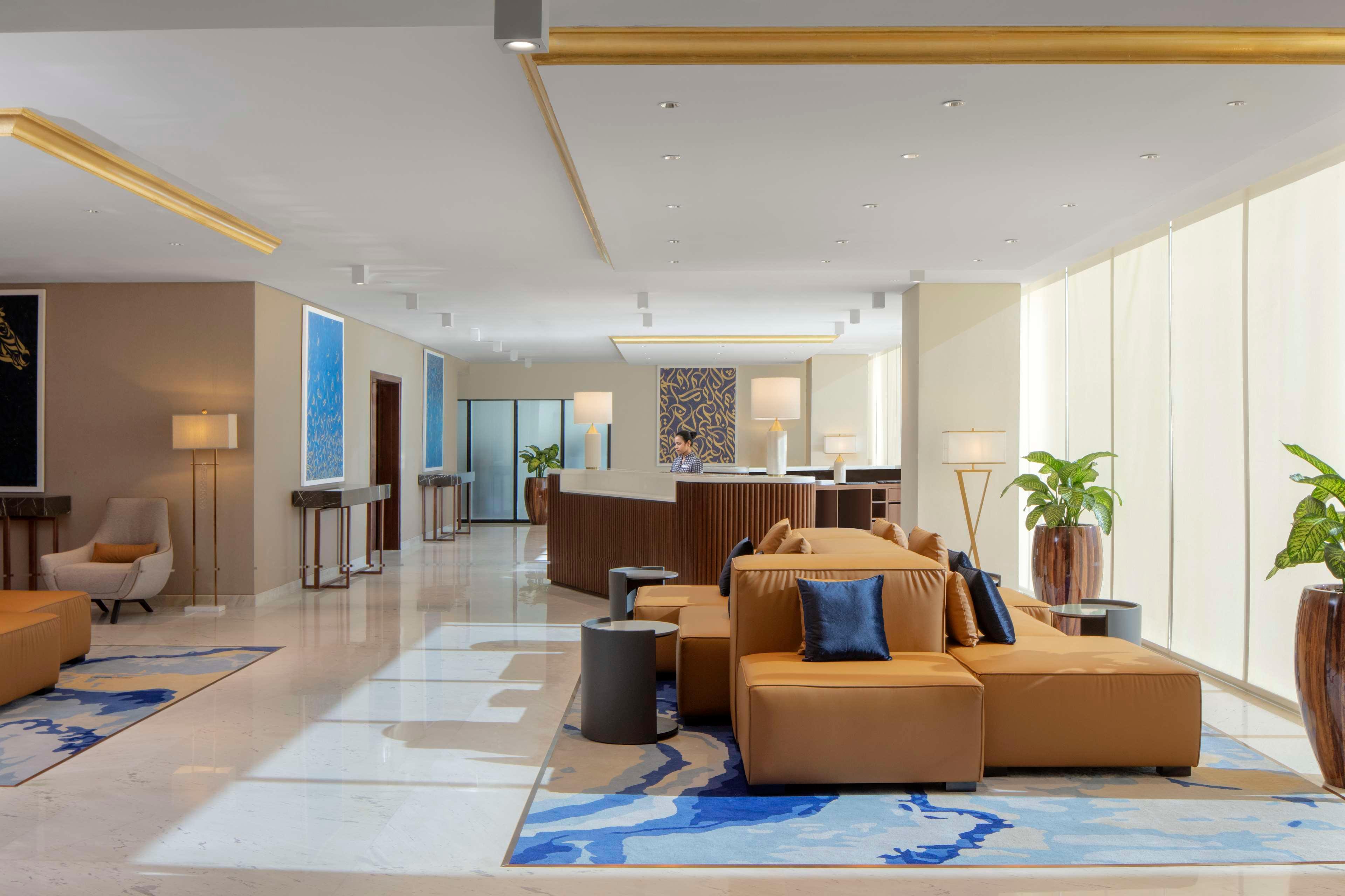 Vista Lobby Avani Plus Palm View Dubai Hotel and Suites