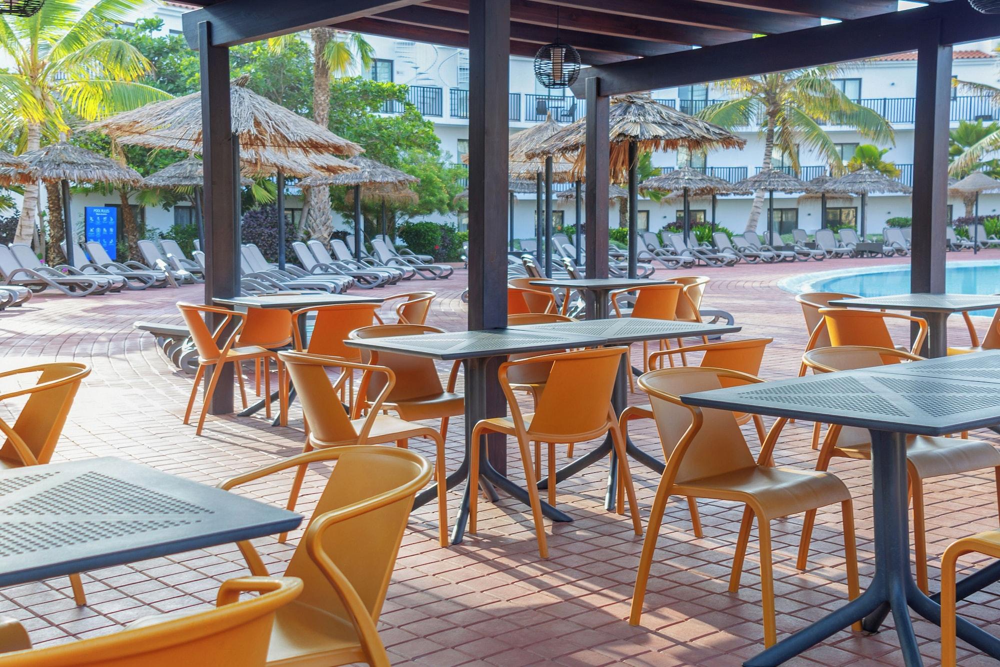 Restaurant Sol Dunas Family Fun