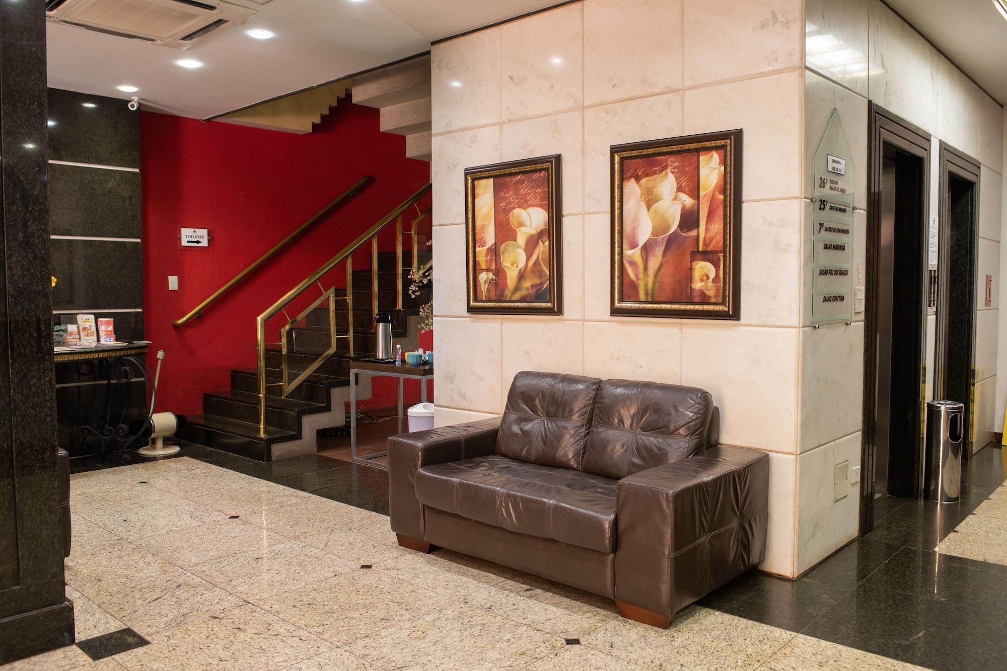 Vista Lobby Golden Ingá Hotel