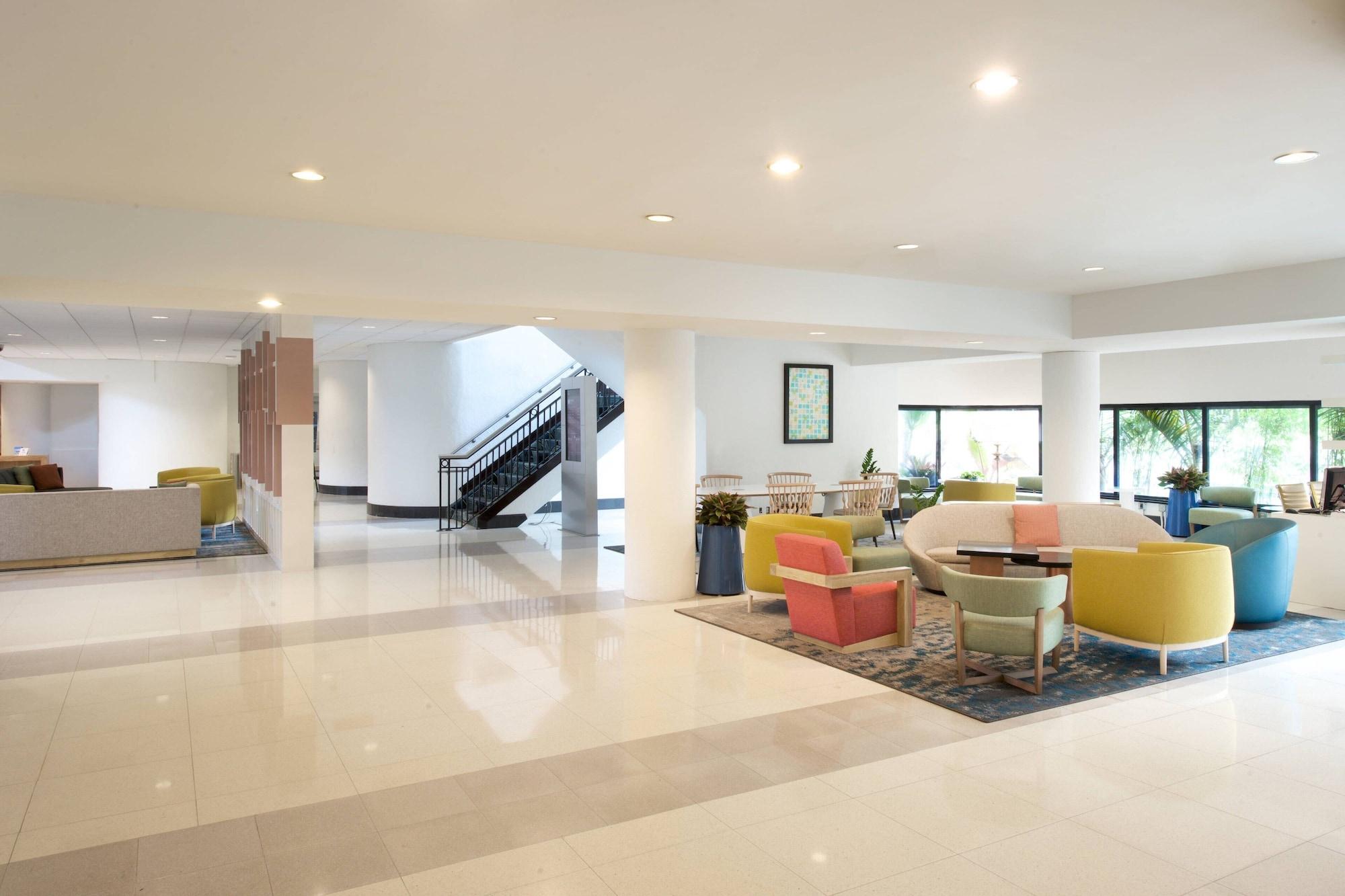 Vista Lobby Sheraton Miami Airport Hotel & Executive Meeting Center