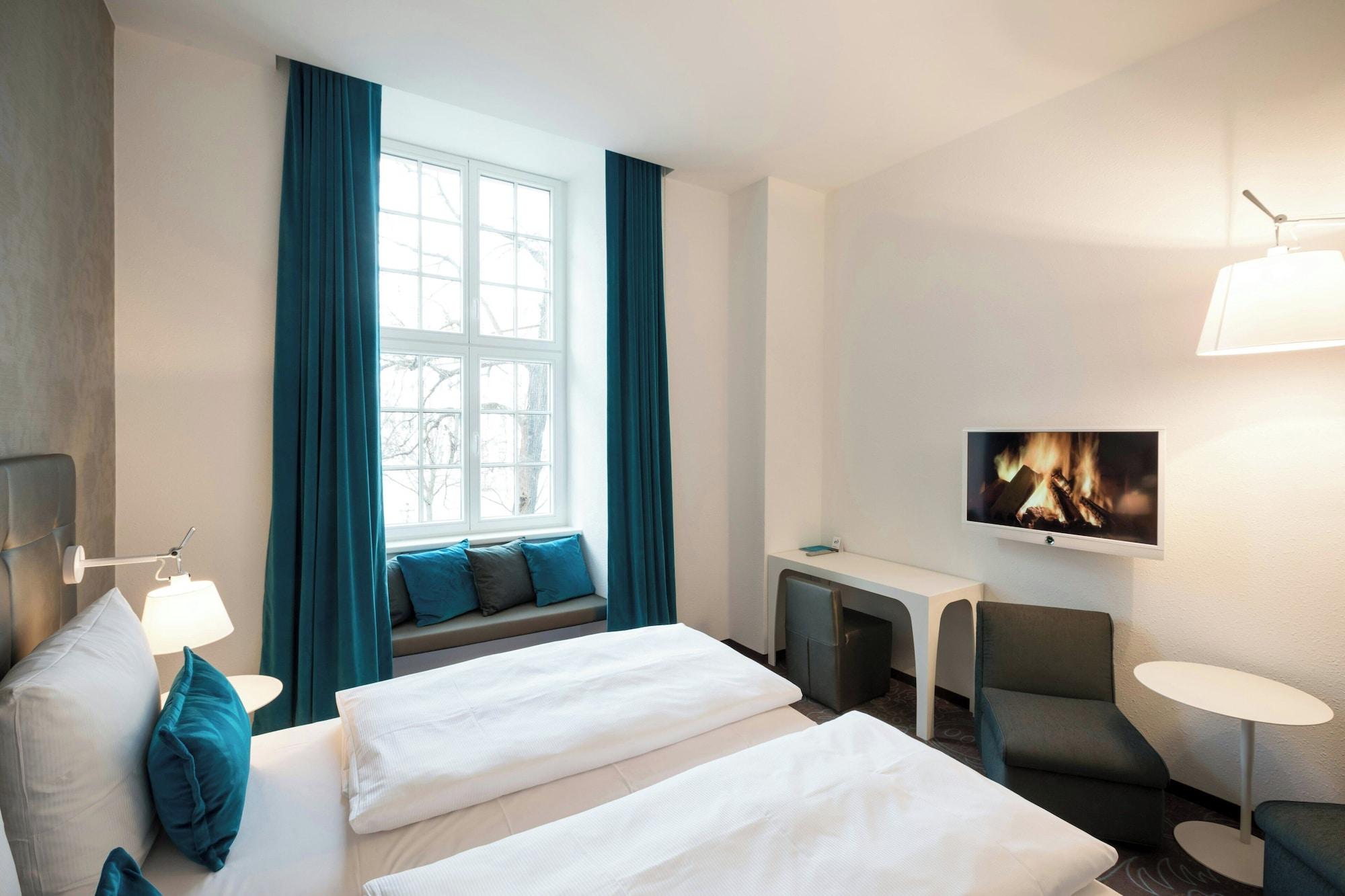 Habitación Motel One Magdeburg