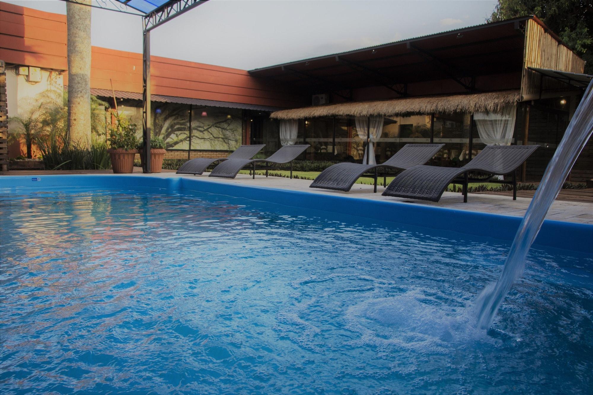 Vista Piscina Hotel Casa Mía