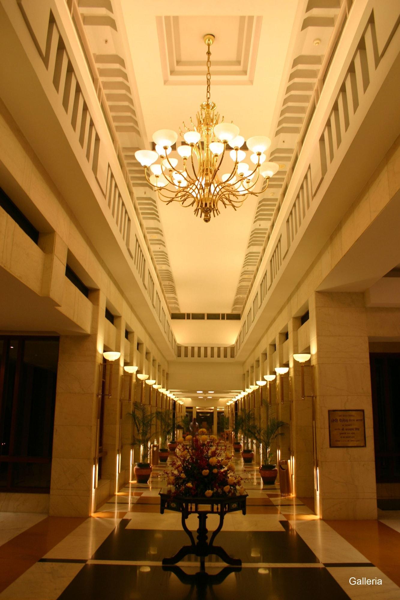 Vista Lobby Jaypee Palace