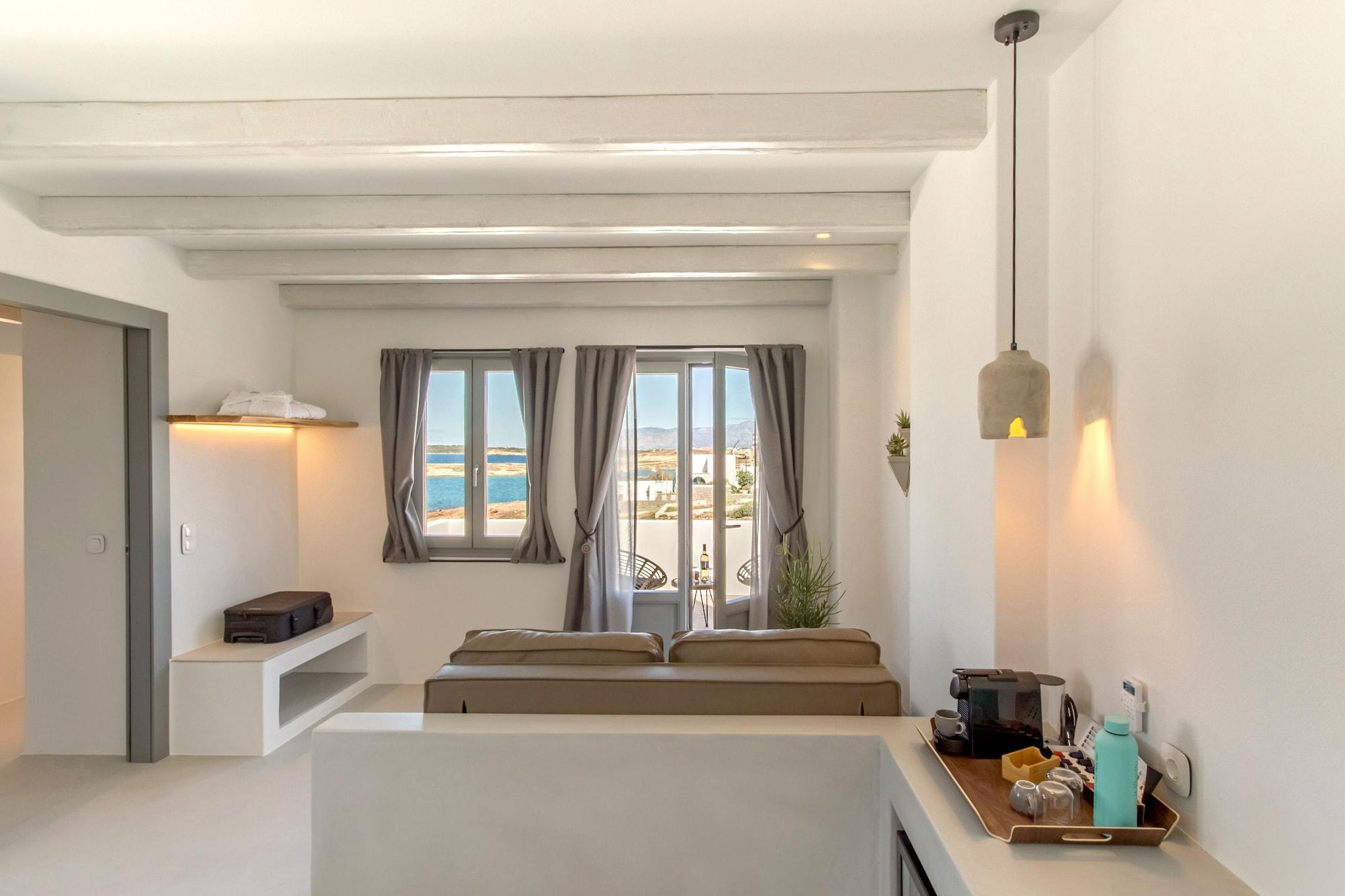 Playa Paros Cape Suites