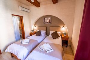 Alquiler Vacacional - Ta Lucija 2 Bedroom Villa With Private Pool