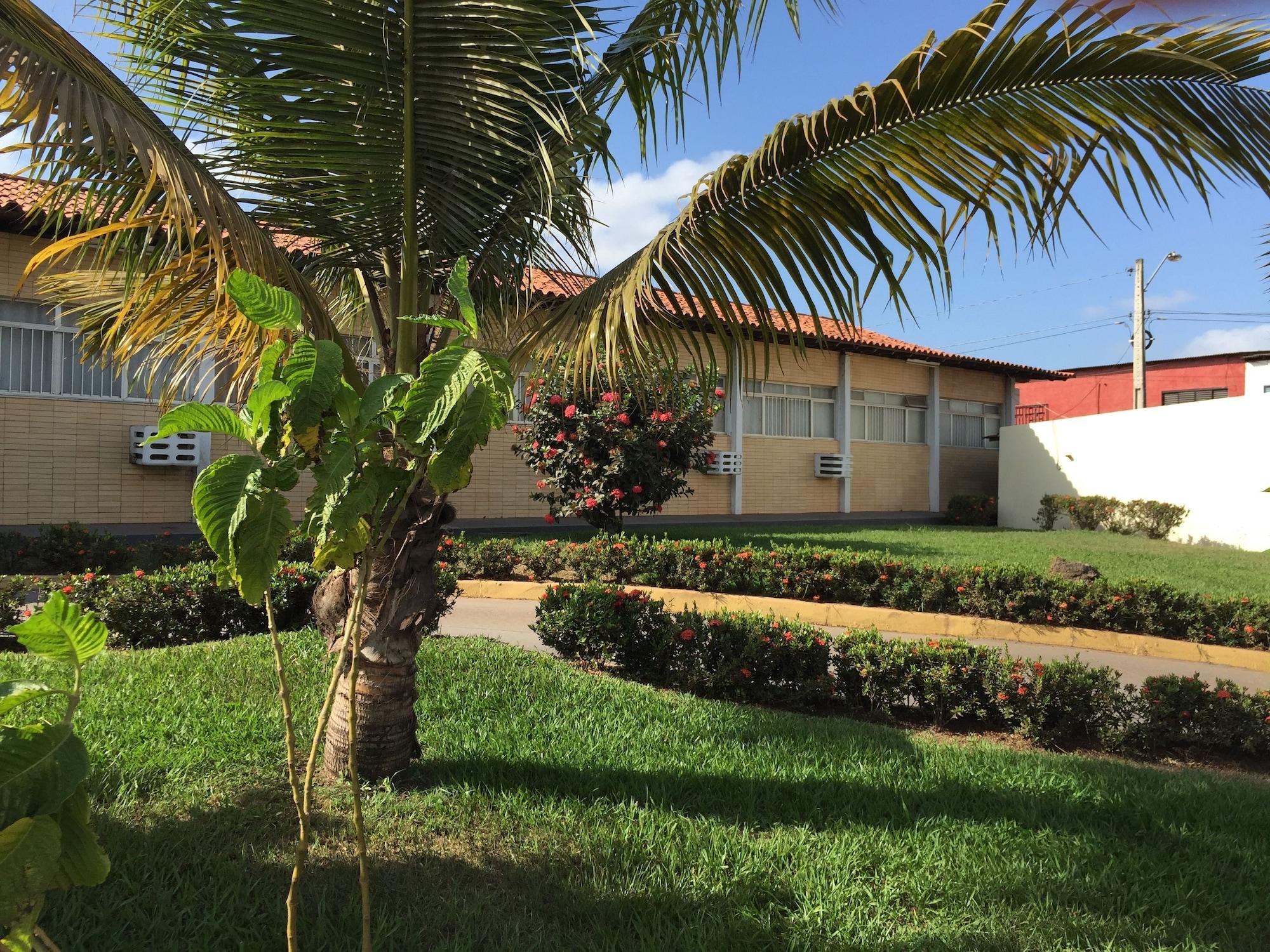 Vista Exterior Hotel Ryad Express