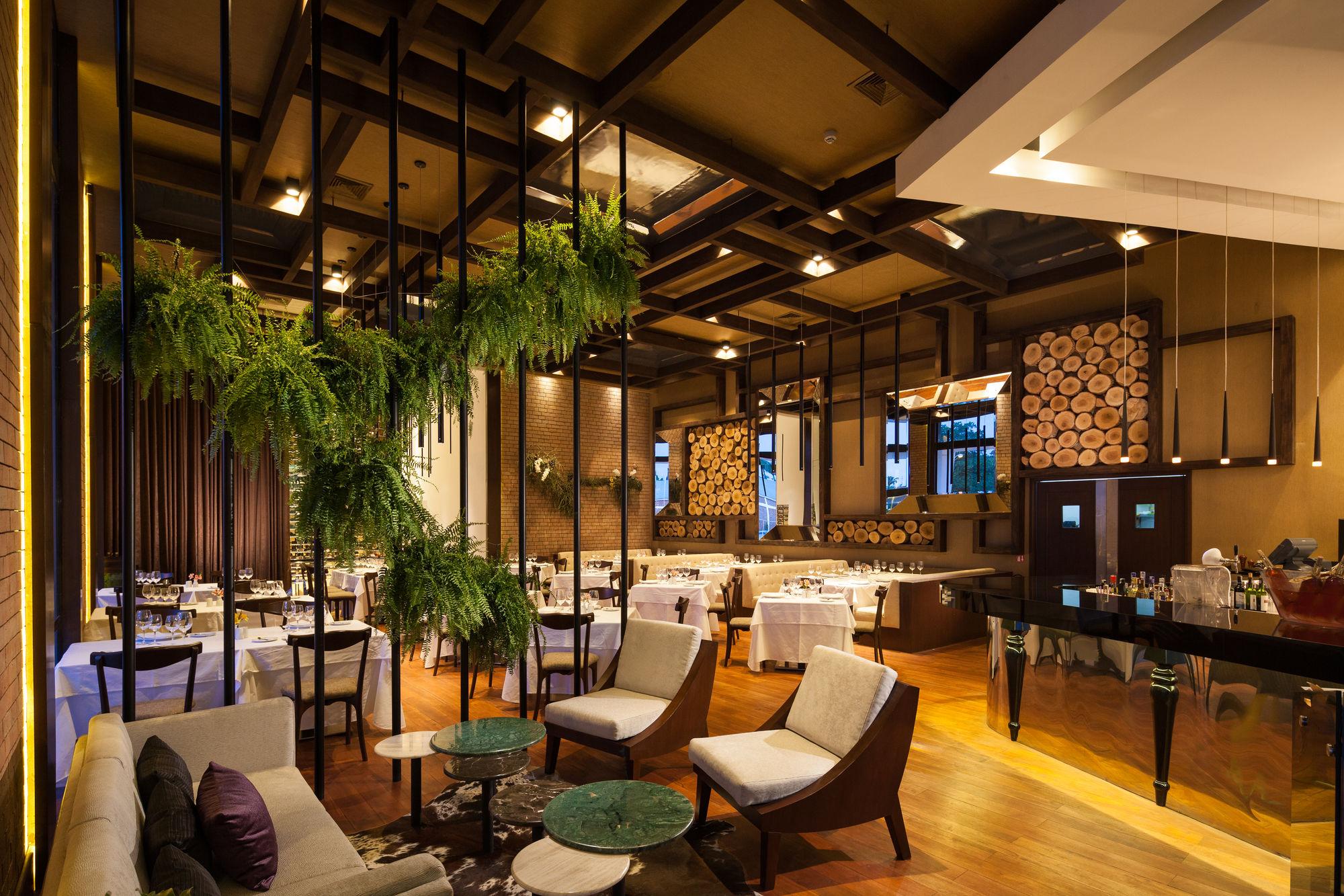 Restaurant Los Tajibos, Santa Cruz de la Sierra, a Tribute Portfolio Hotel