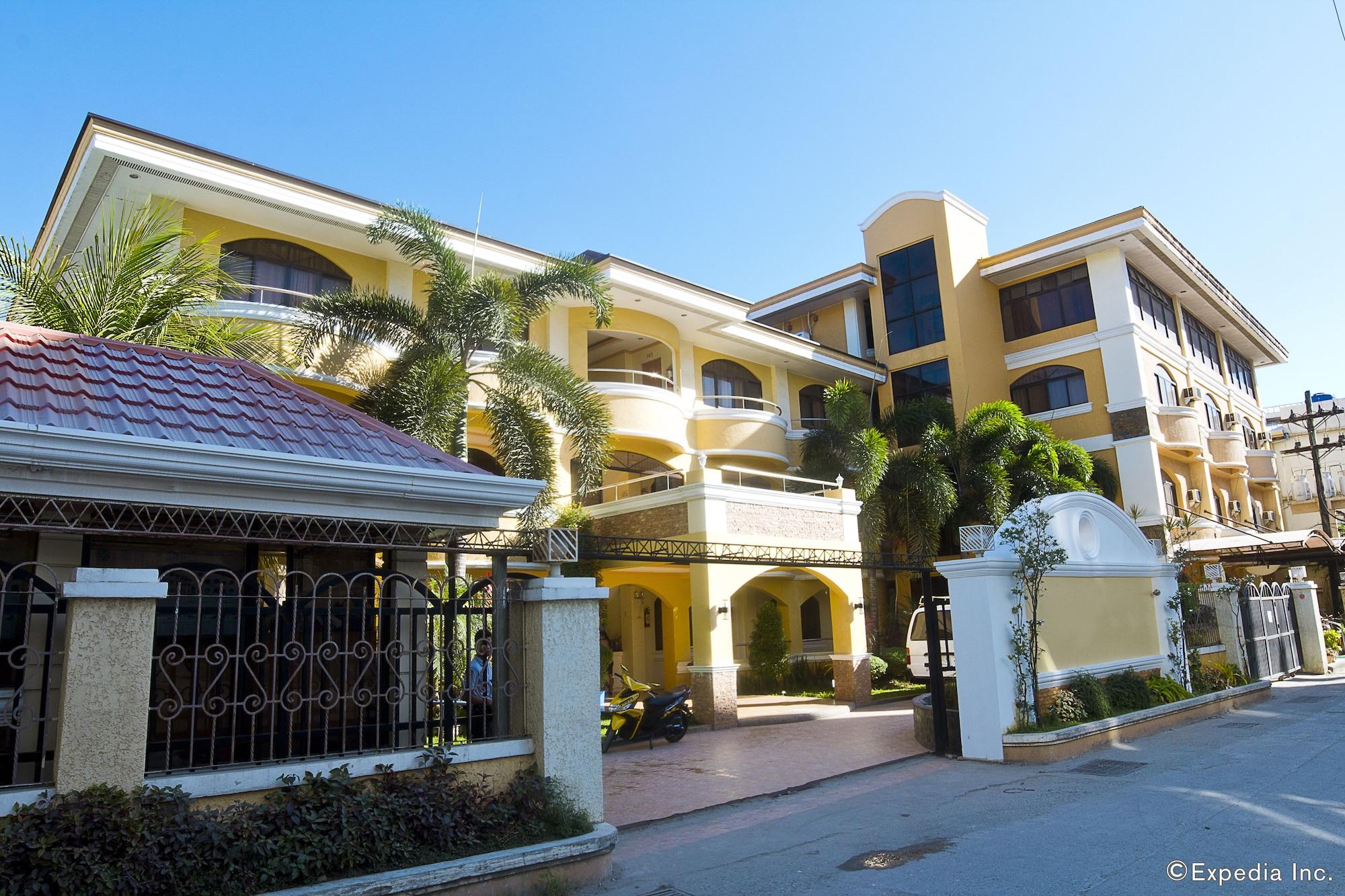 Vista Exterior Boracay Holiday Resort