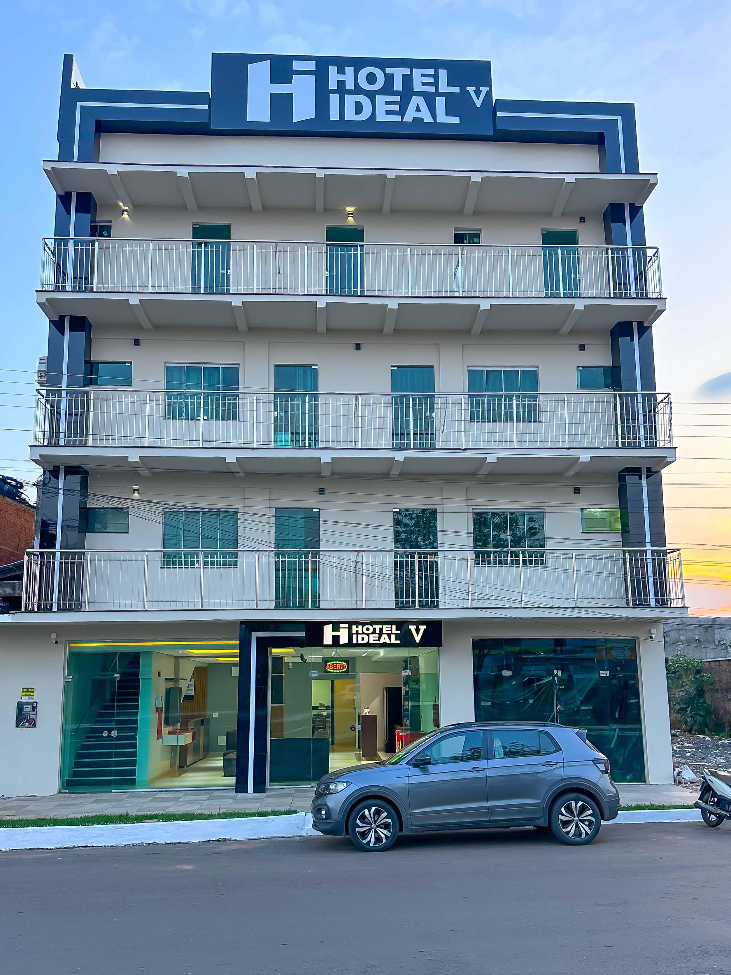 Varios Hotel Ideal 5