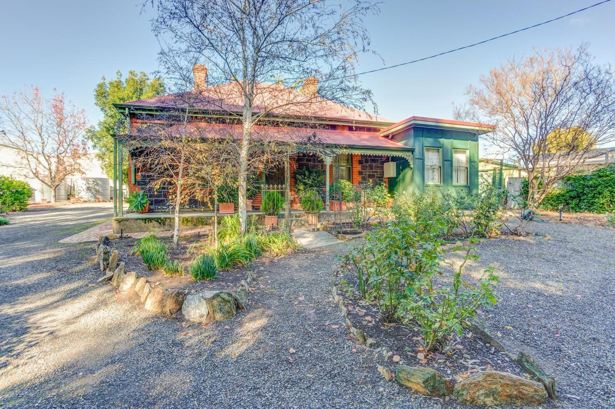 Vista Exterior Tanunda Cottages
