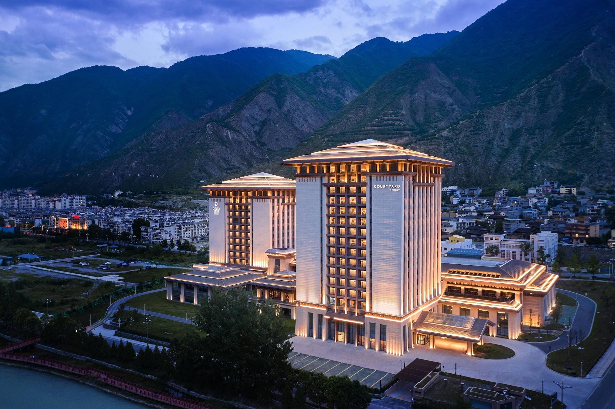 Varios Courtyard By Marriott Jiuzhaigou