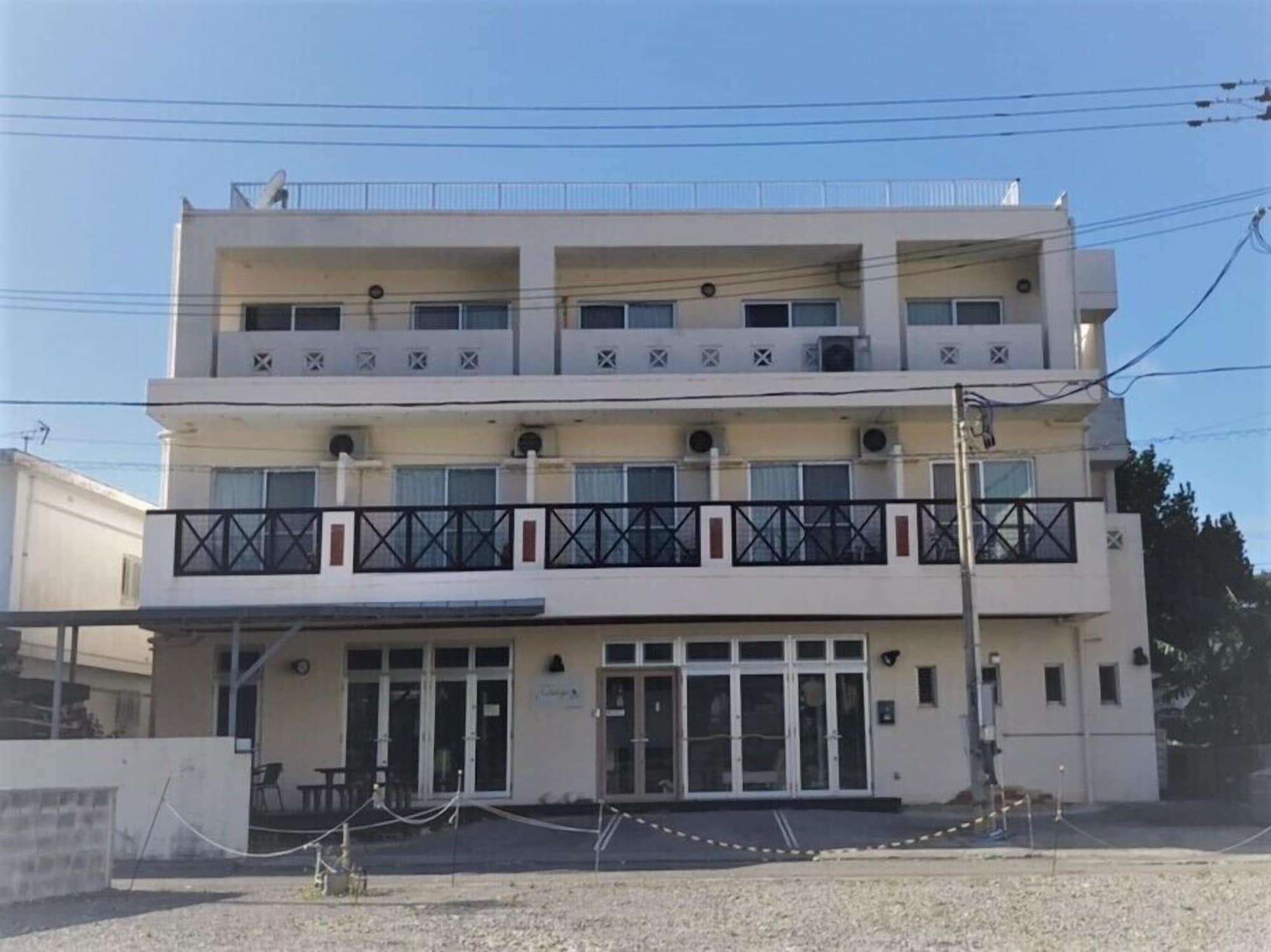 Vista Exterior Lulaliya