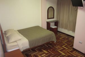 Alojamiento - Oscar Hostal