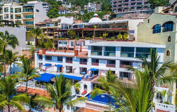 Marboka Hotel & Suites - Hoteles cerca de Malecón en Puerto Vallarta