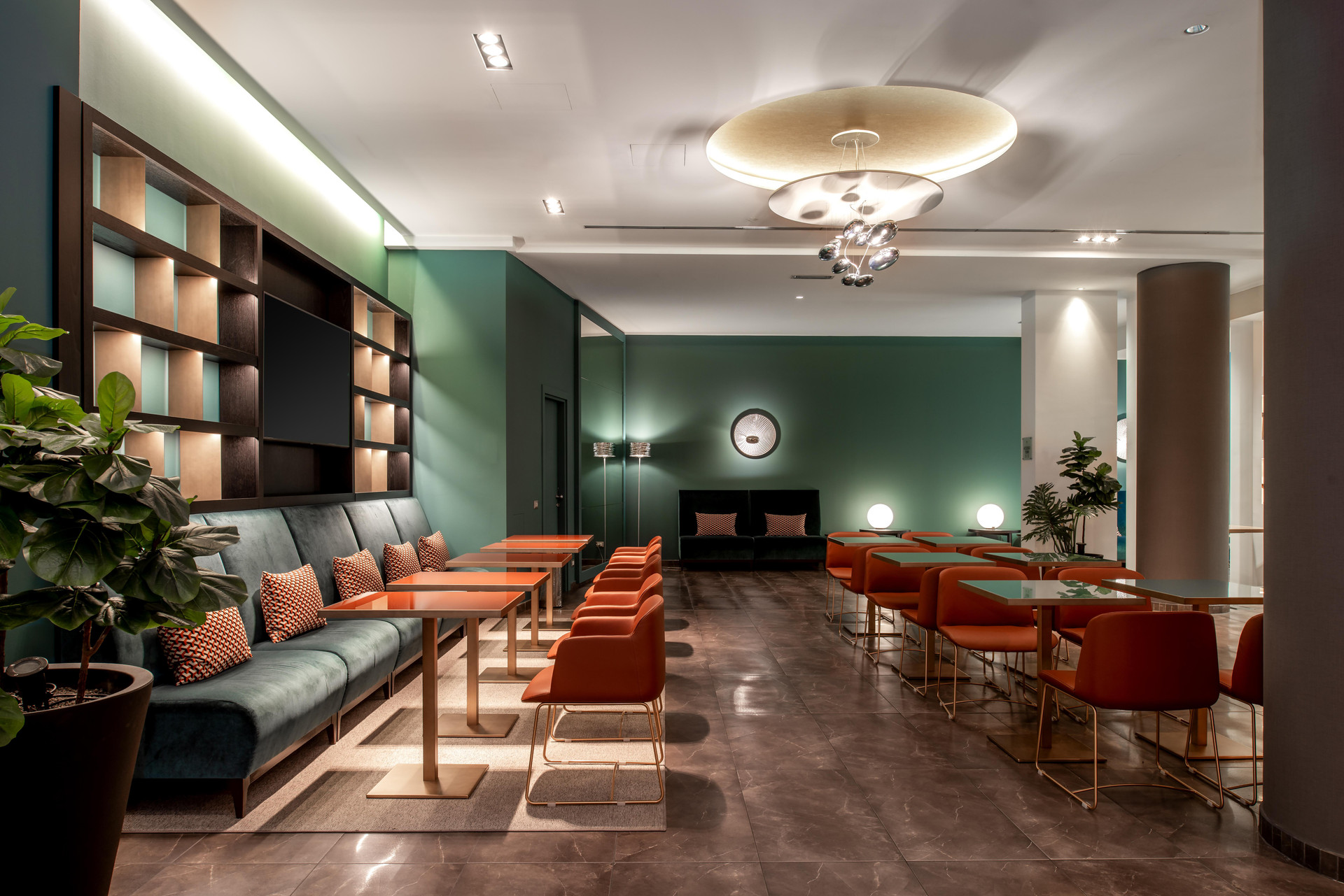 Vista Lobby Ramada Plaza by Wyndham Milano