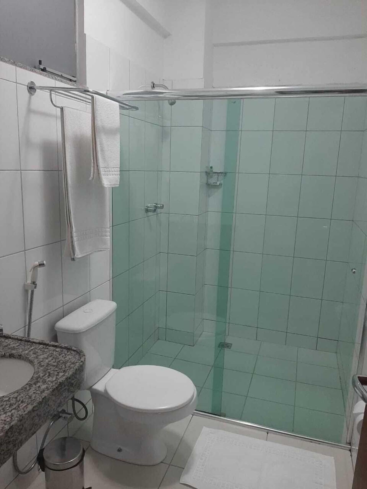 Equipamiento de Habitación Amazon Plaza Hotel