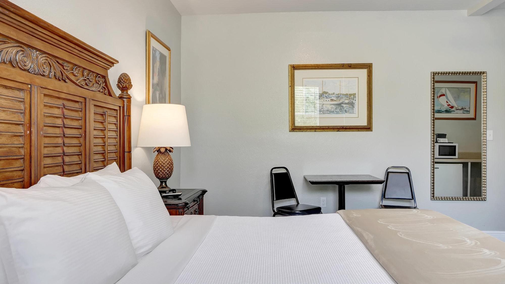 Habitación Crystal Bay Historic Hotel